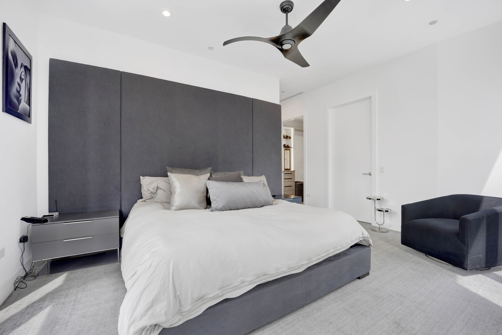 403 N Wabash Avenue Unit: 11A