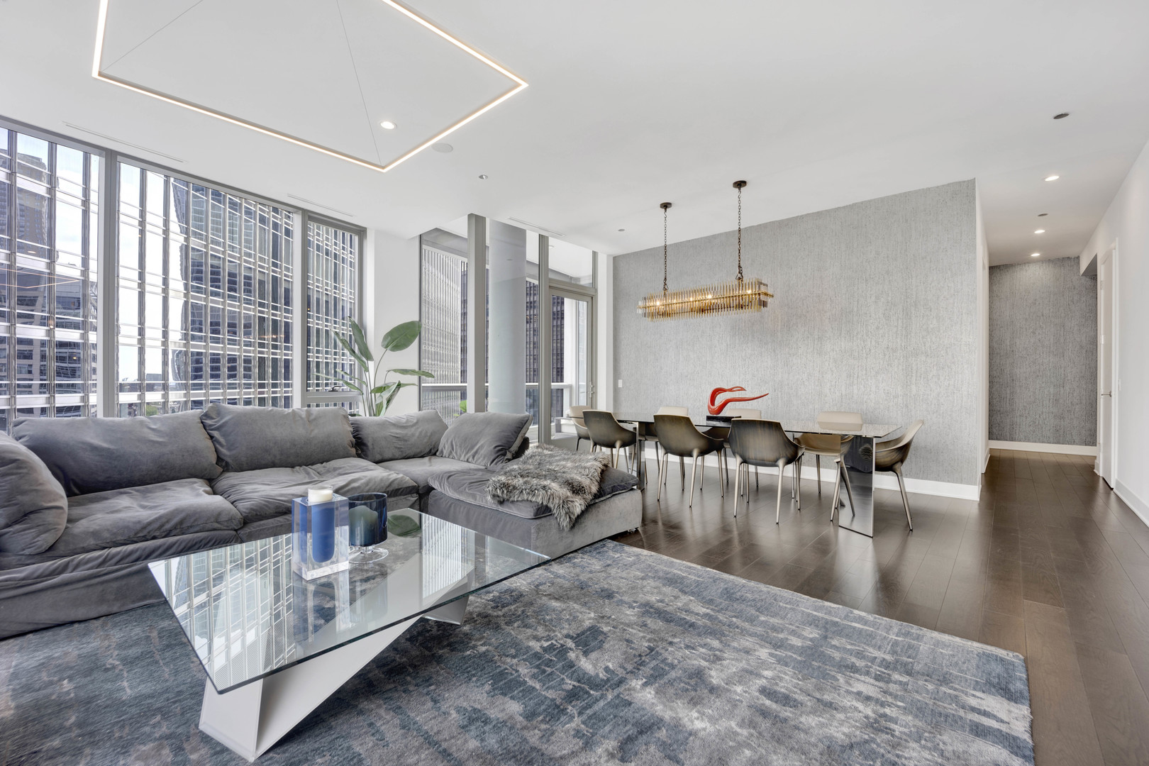 403 N Wabash Avenue Unit: 11A