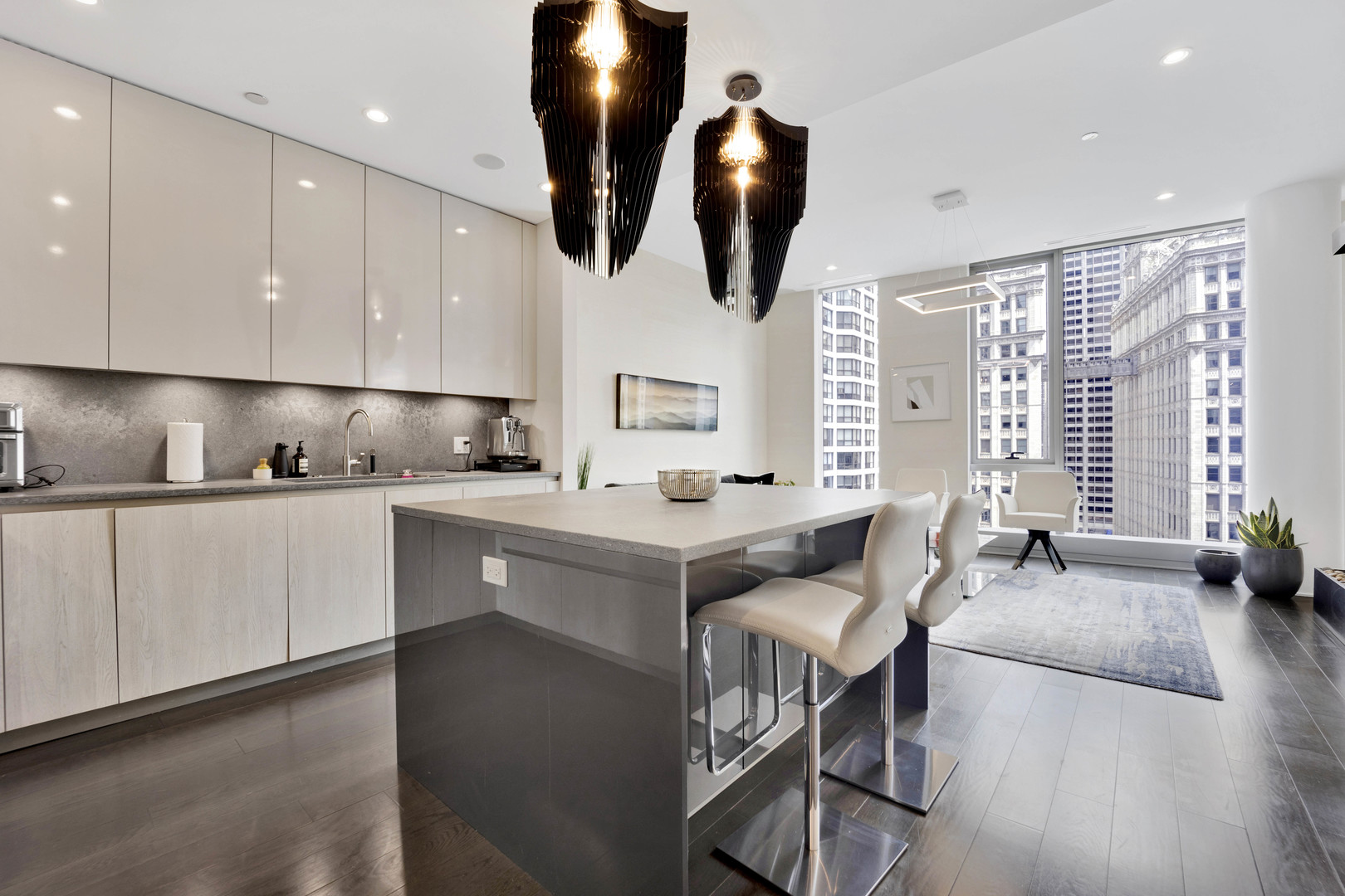 403 N Wabash Avenue Unit: 11A