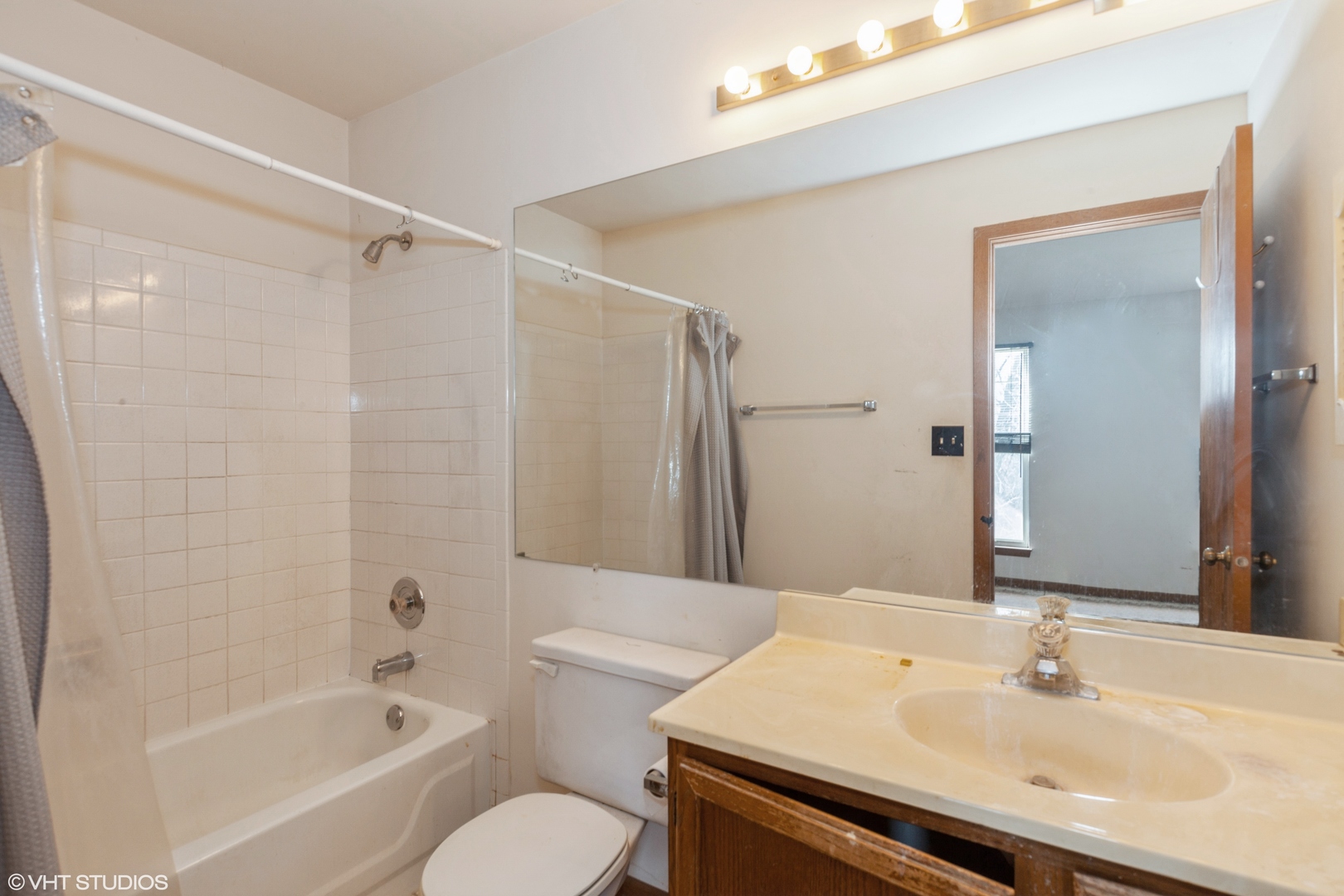7813 Darien Lake Drive