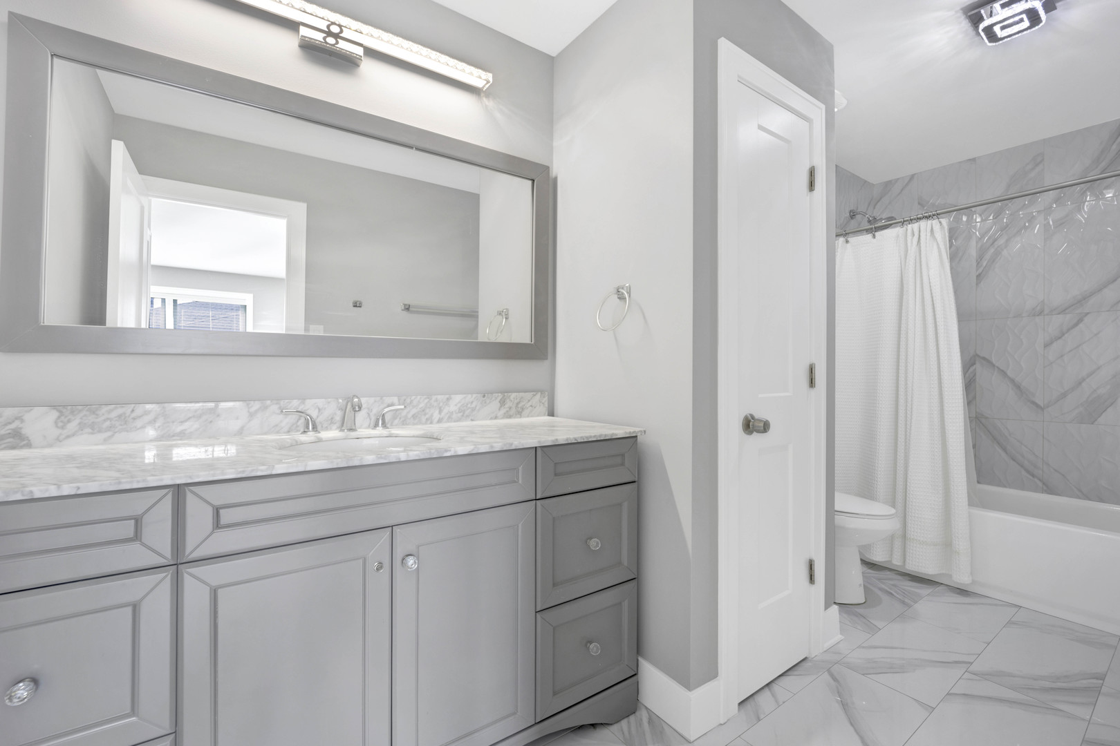 16114 Creekmont Court