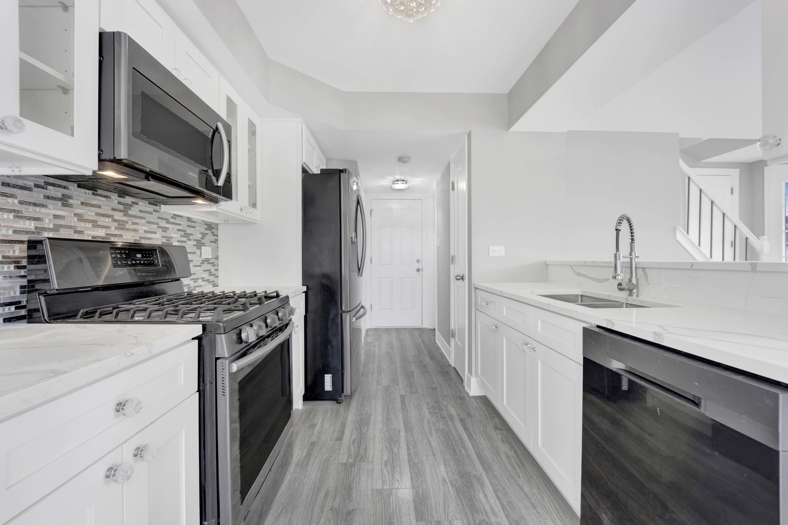 16114 Creekmont Court
