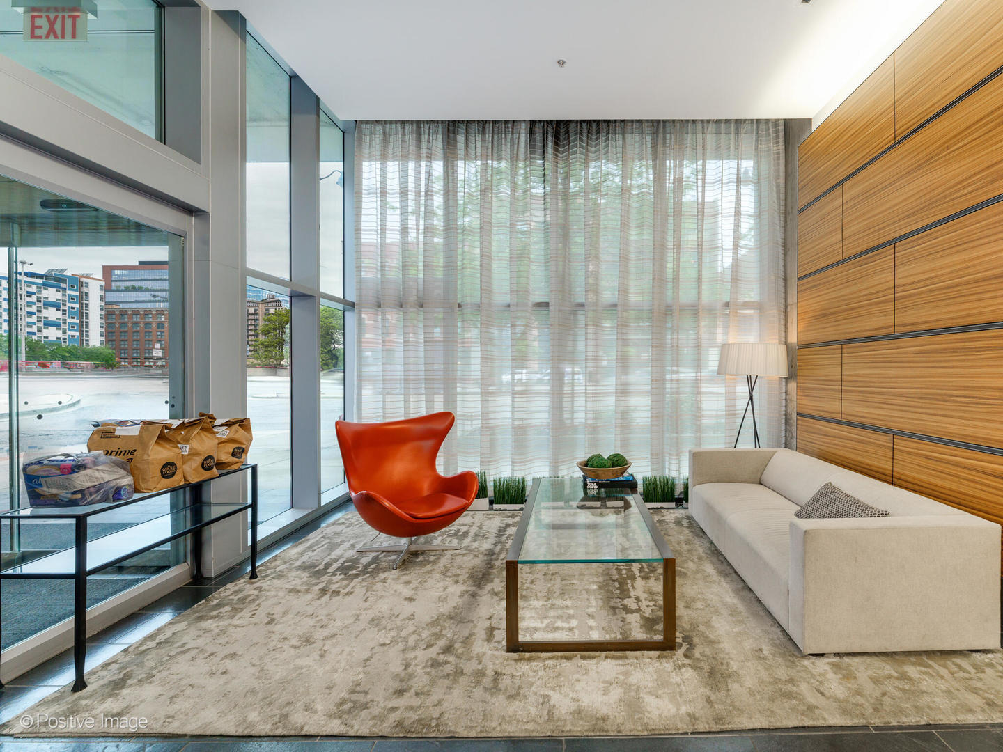 659 W RANDOLPH Street Unit: 413