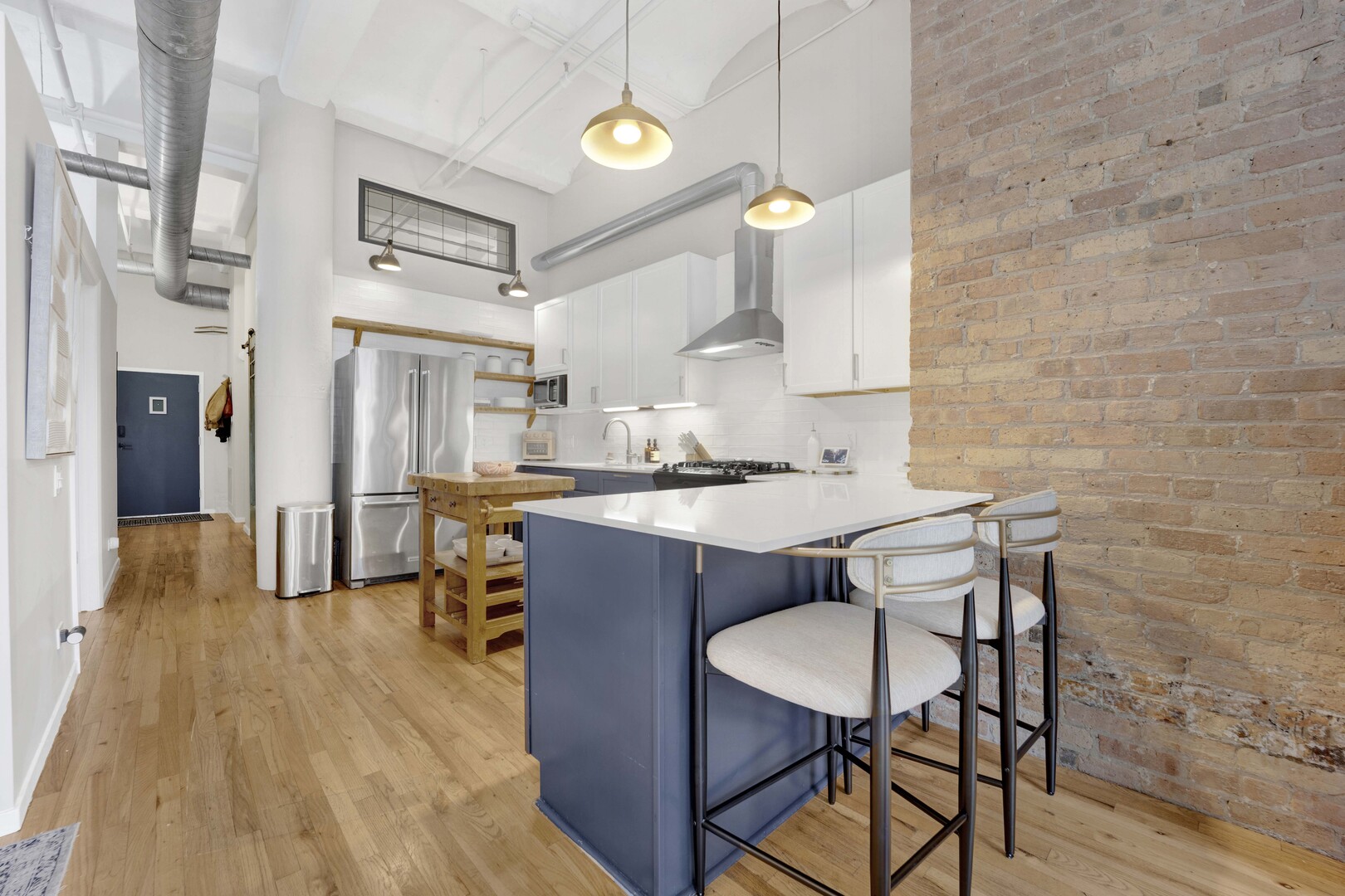 1000 W Washington Boulevard Unit: 305