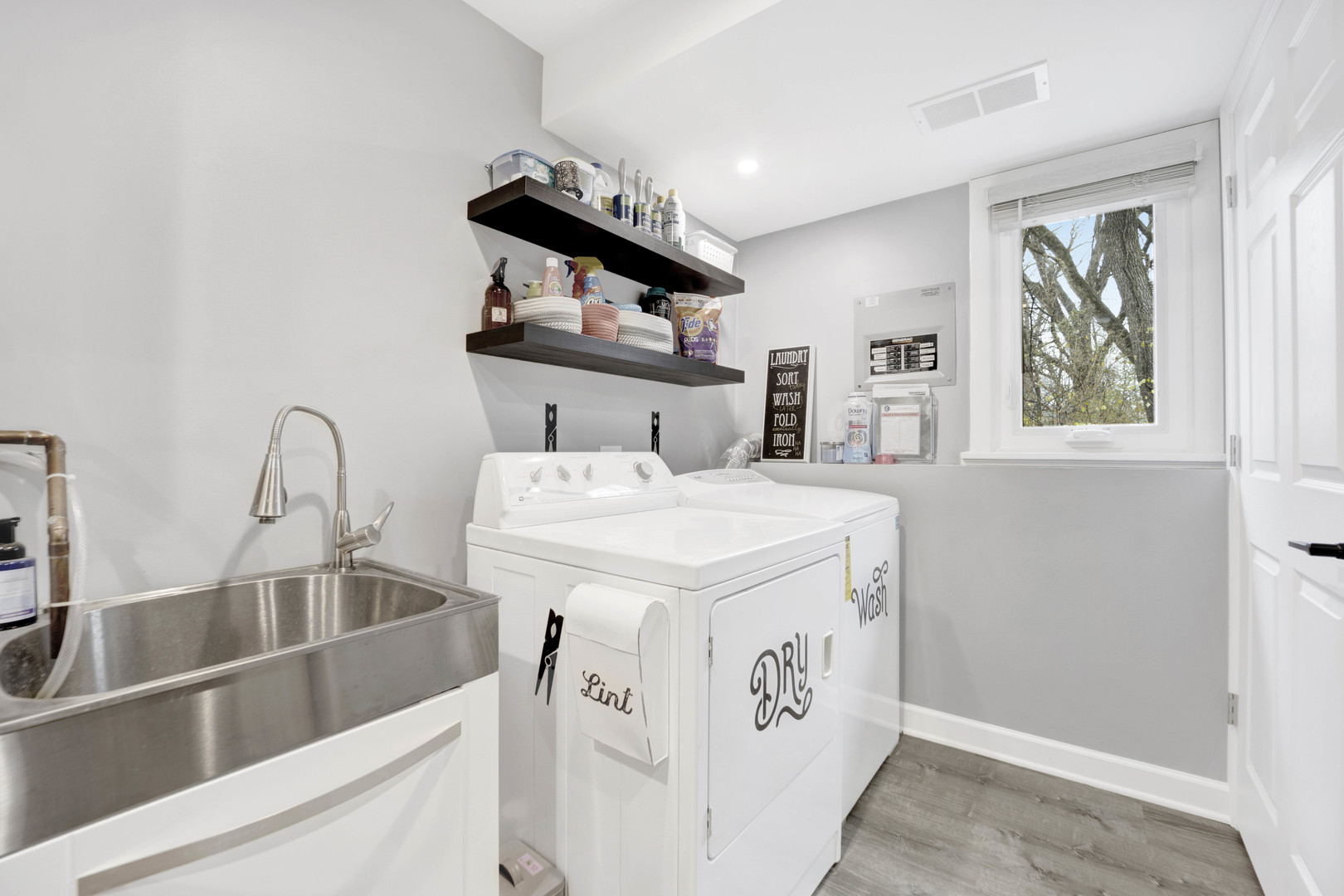 3134 Scenicwood Lane