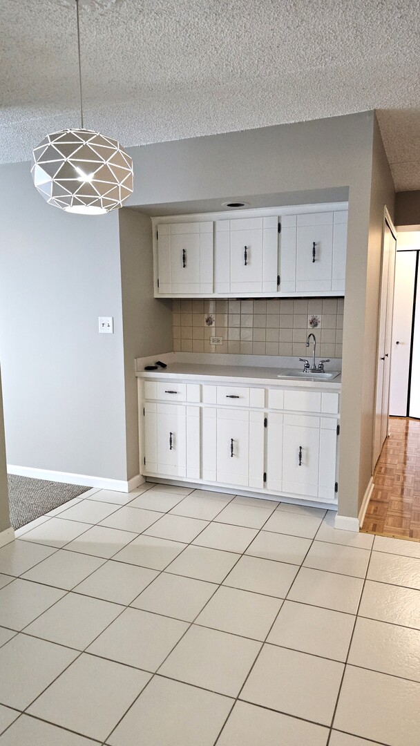7405 Tiffany Drive Unit: 2SW