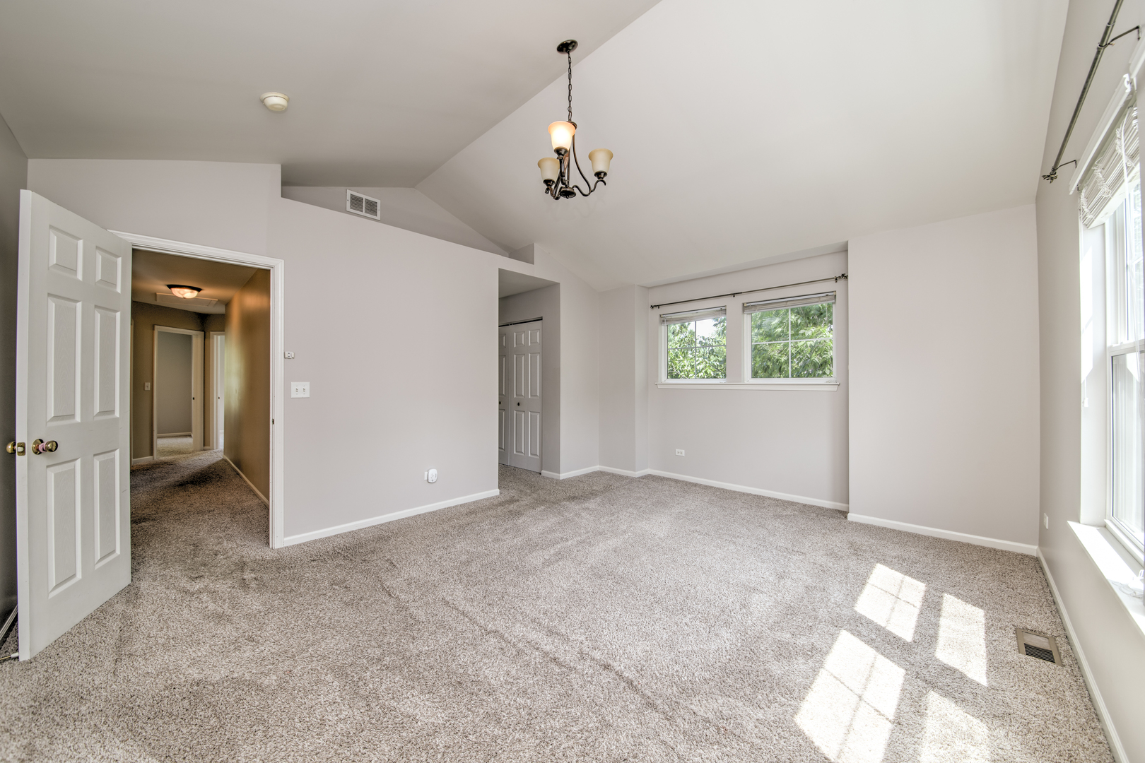 5565 Cambridge Way