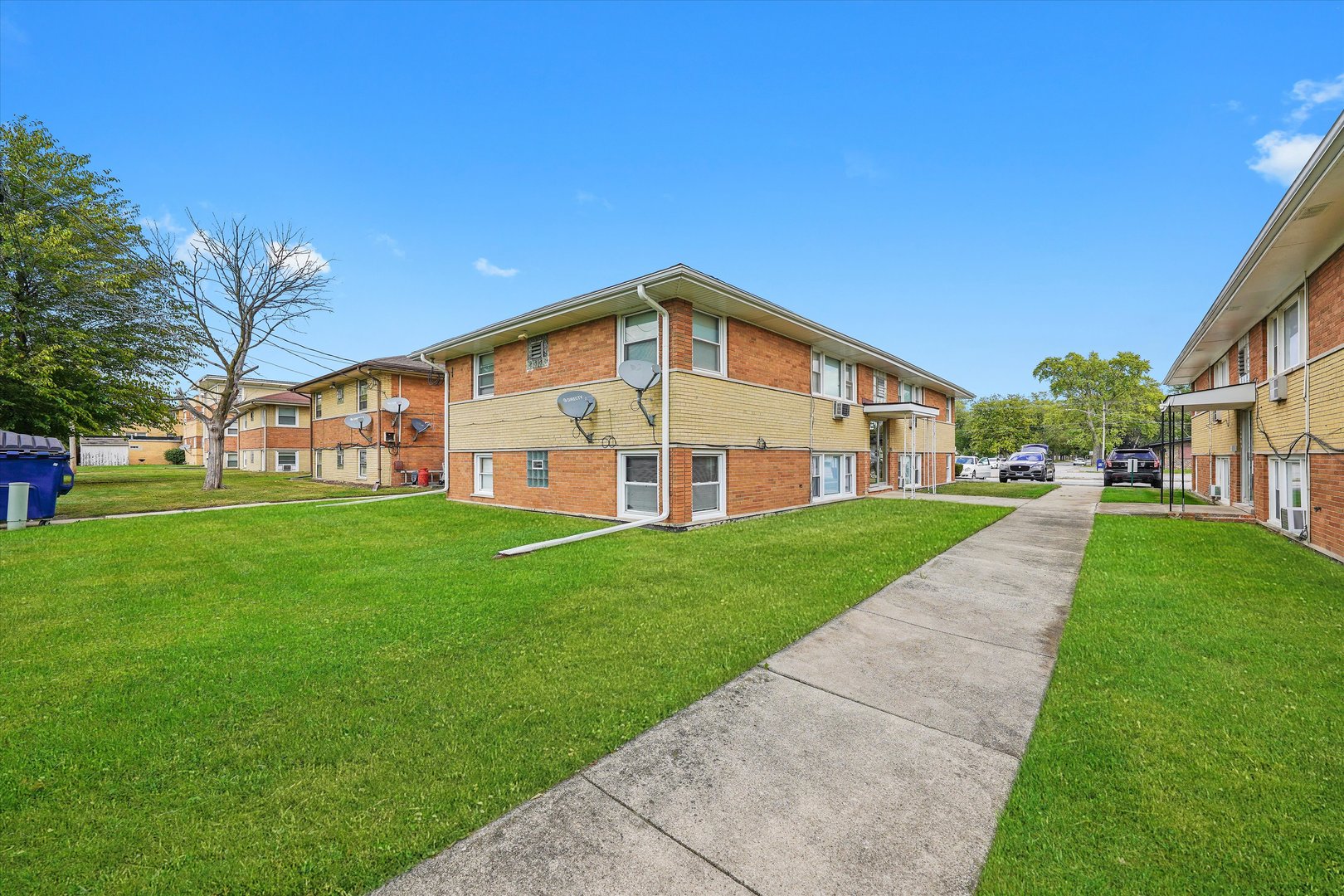 18508 Torrence Avenue