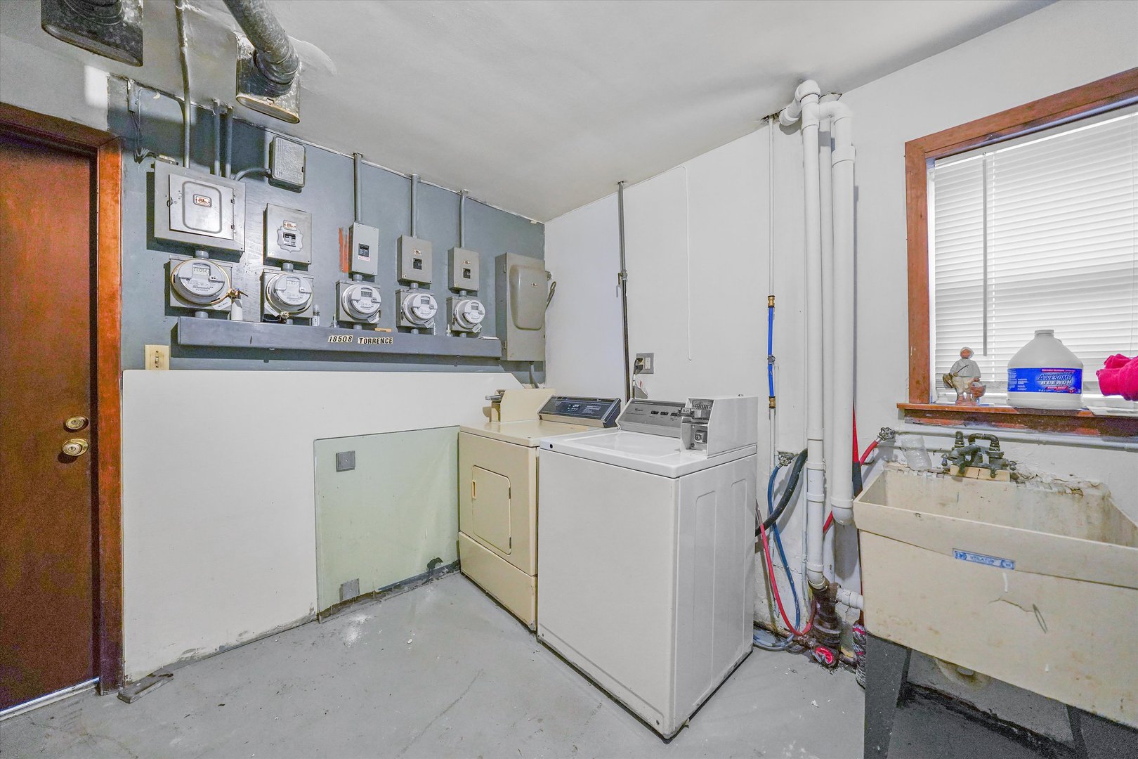 18508 Torrence Avenue