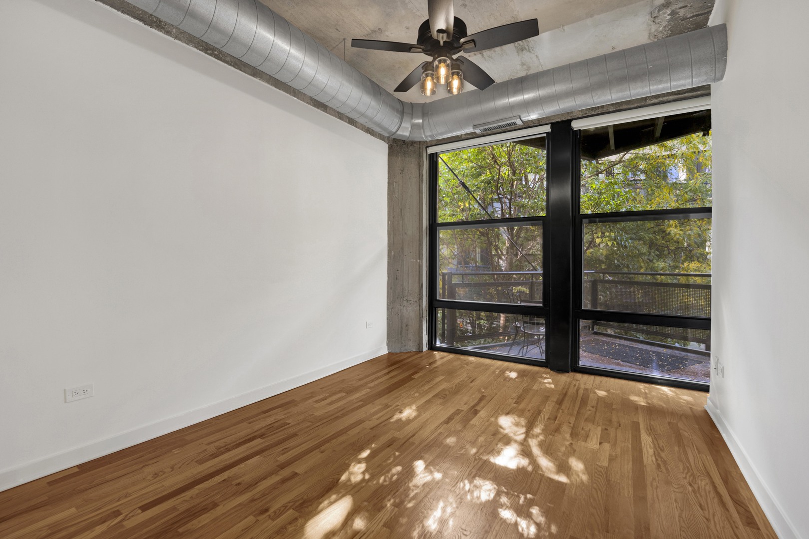 1151 W 14th Place Unit: 205