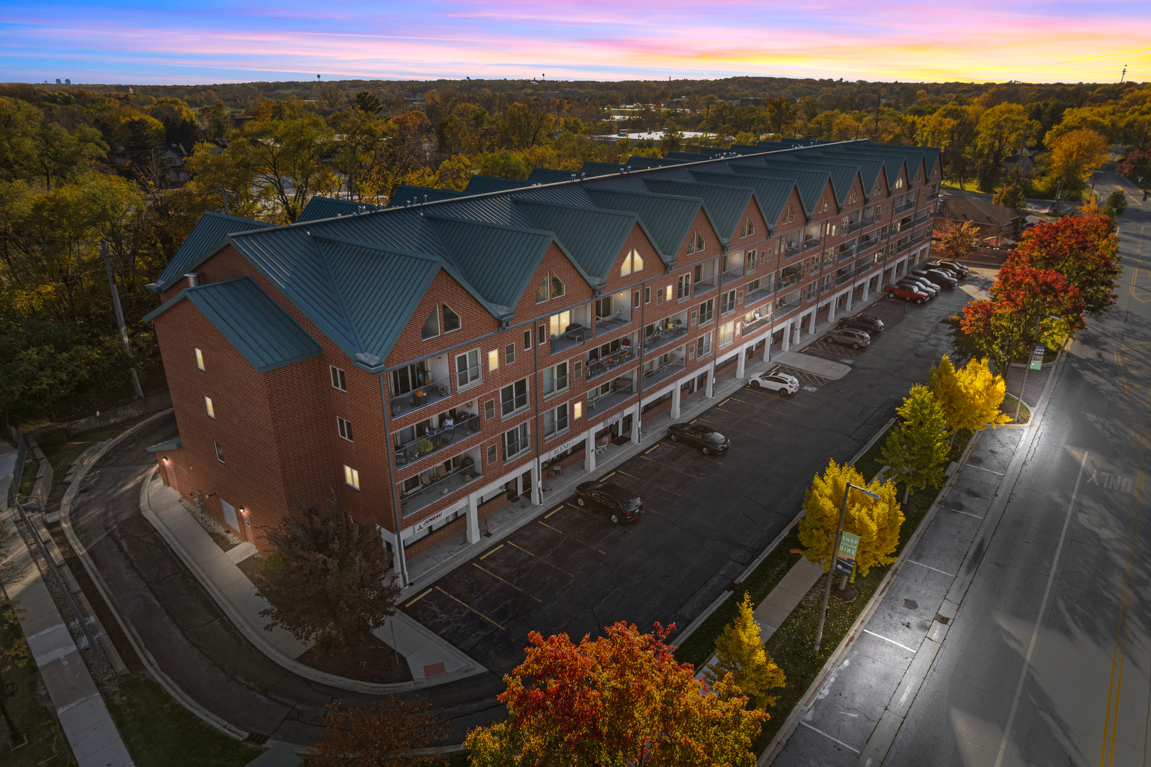 1111 Burlington Avenue Unit: 207