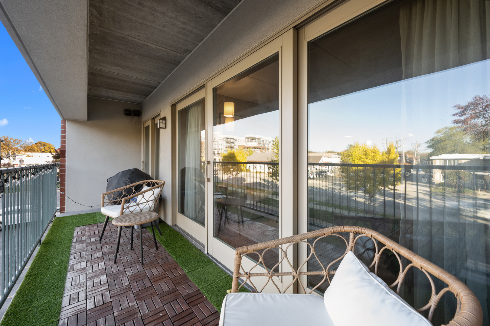 1111 Burlington Avenue Unit: 207
