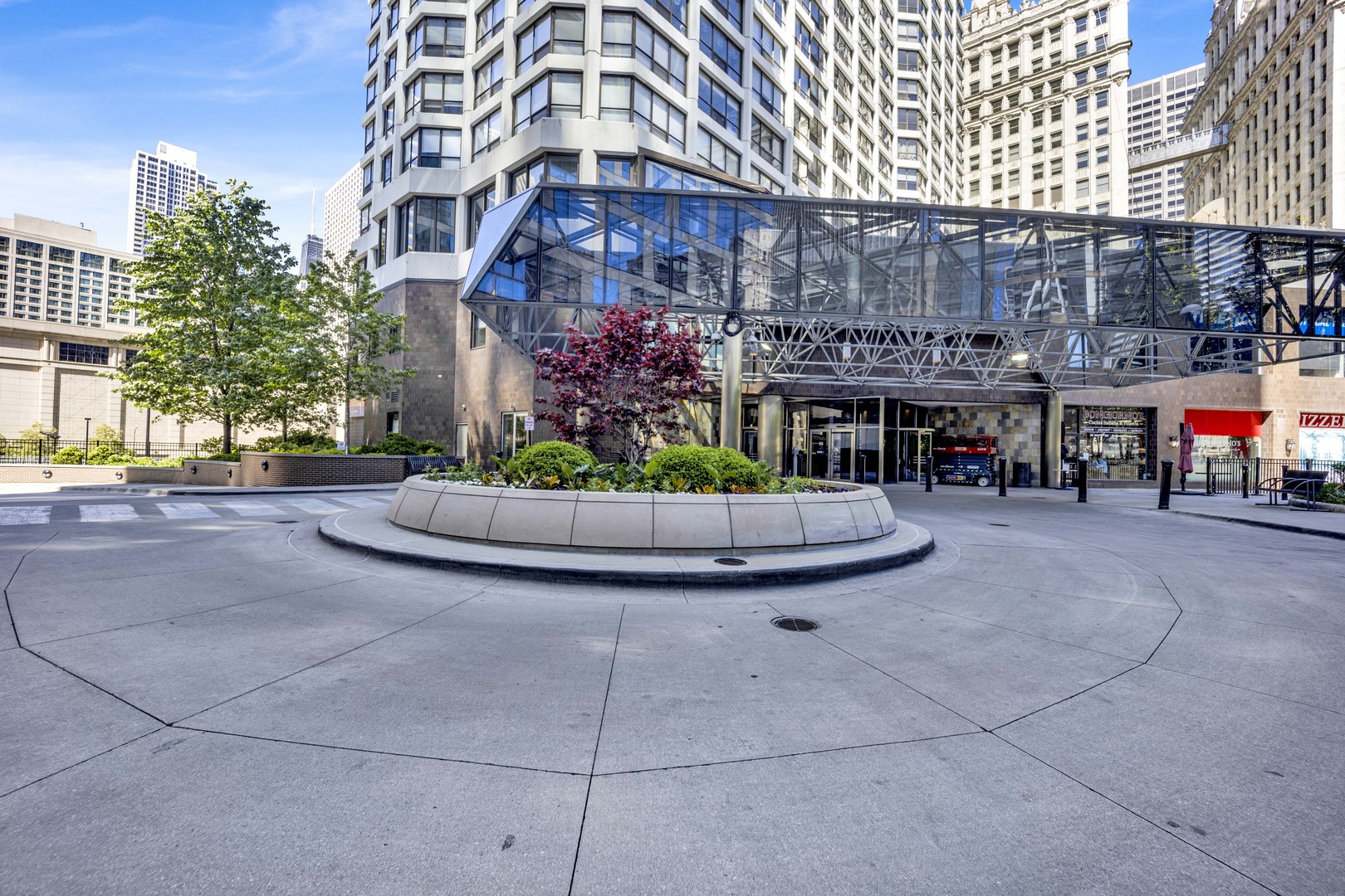 405 N WABASH Avenue Unit: 2614