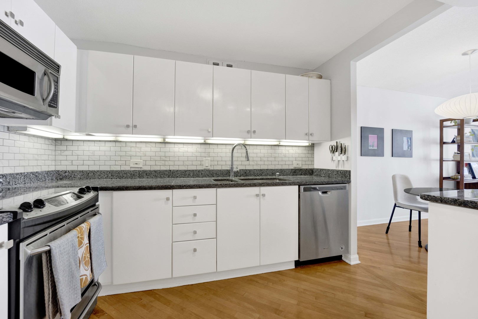 405 N WABASH Avenue Unit: 2614