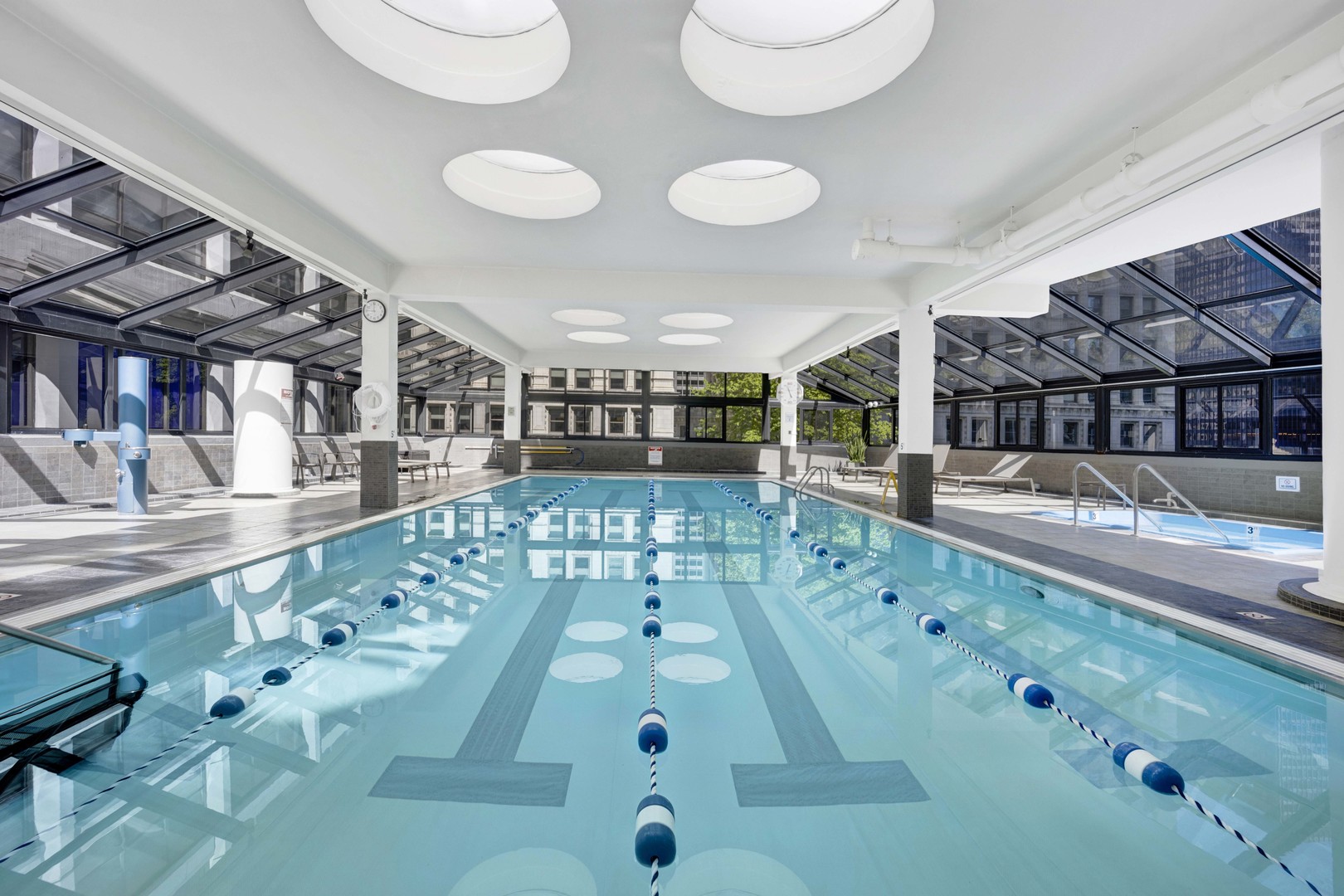 405 N WABASH Avenue Unit: 2614