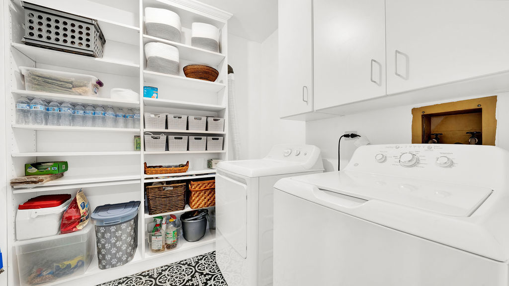 6267 Trinity Drive Unit: 2-D