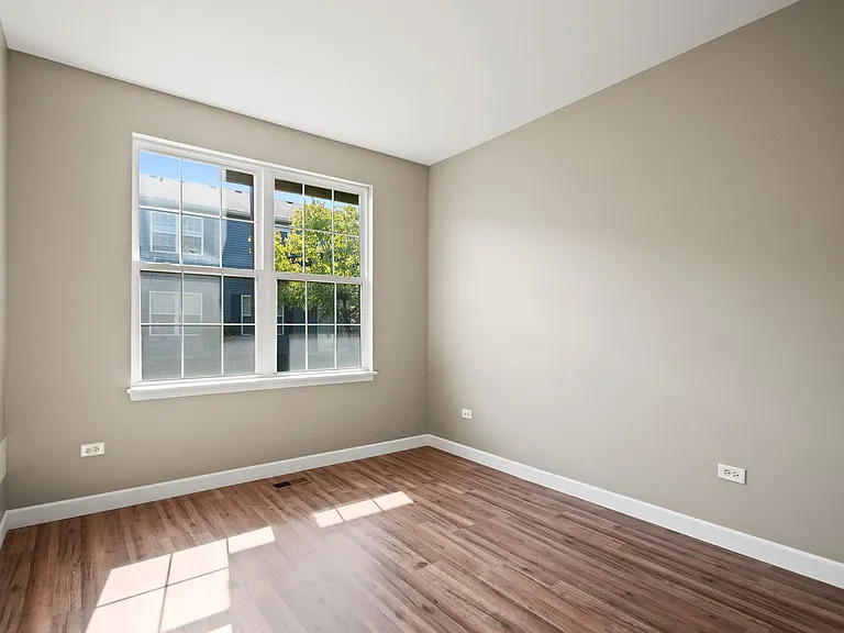 2568 Golf Ridge Circle Unit: 2568