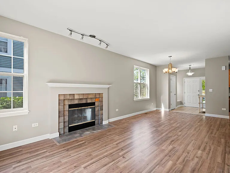 2568 Golf Ridge Circle Unit: 2568