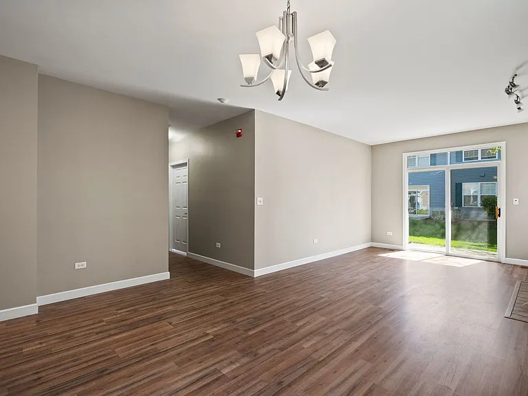2568 Golf Ridge Circle Unit: 2568