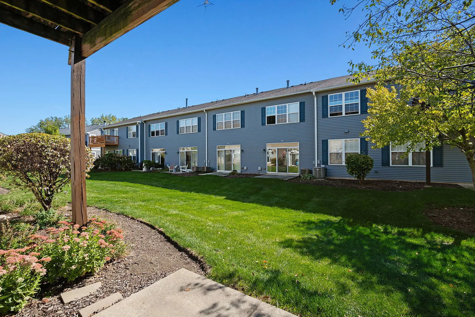 2568 Golf Ridge Circle Unit: 2568