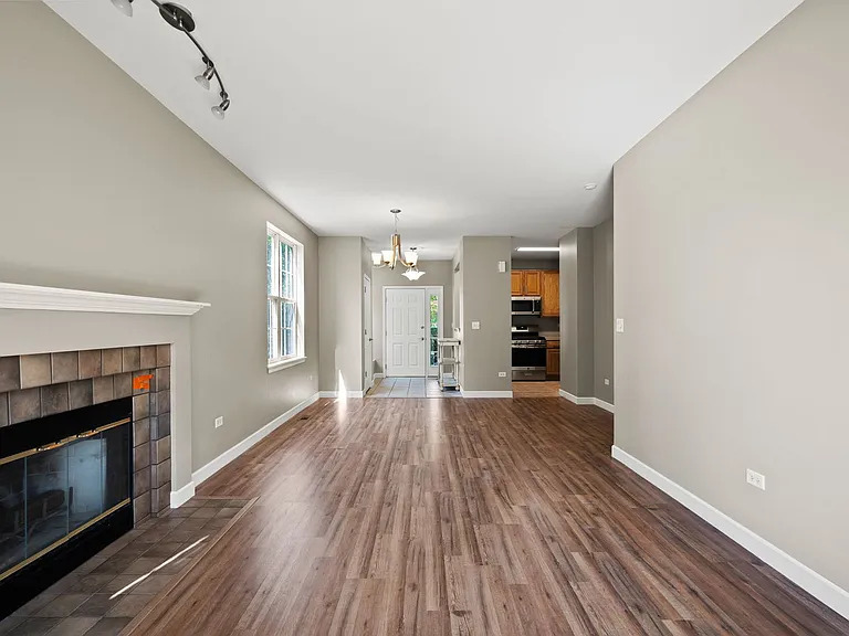 2568 Golf Ridge Circle Unit: 2568