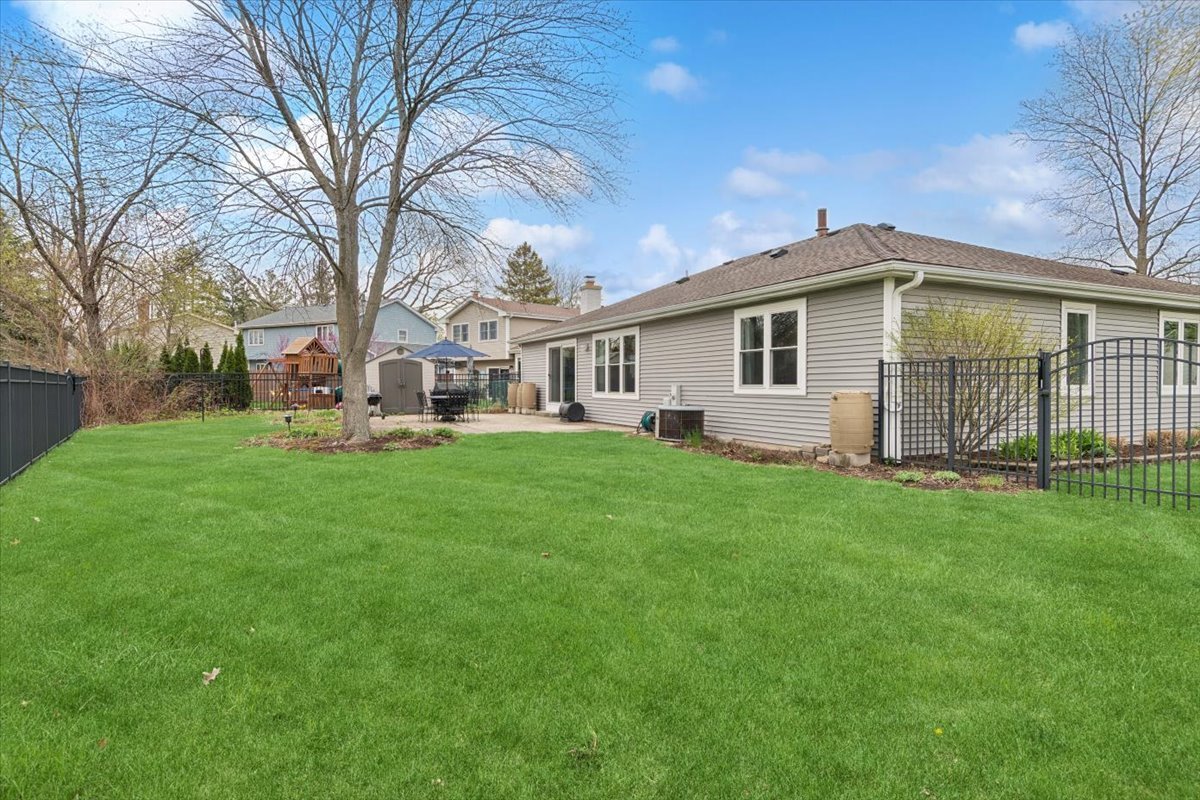 6644 Stowe Court