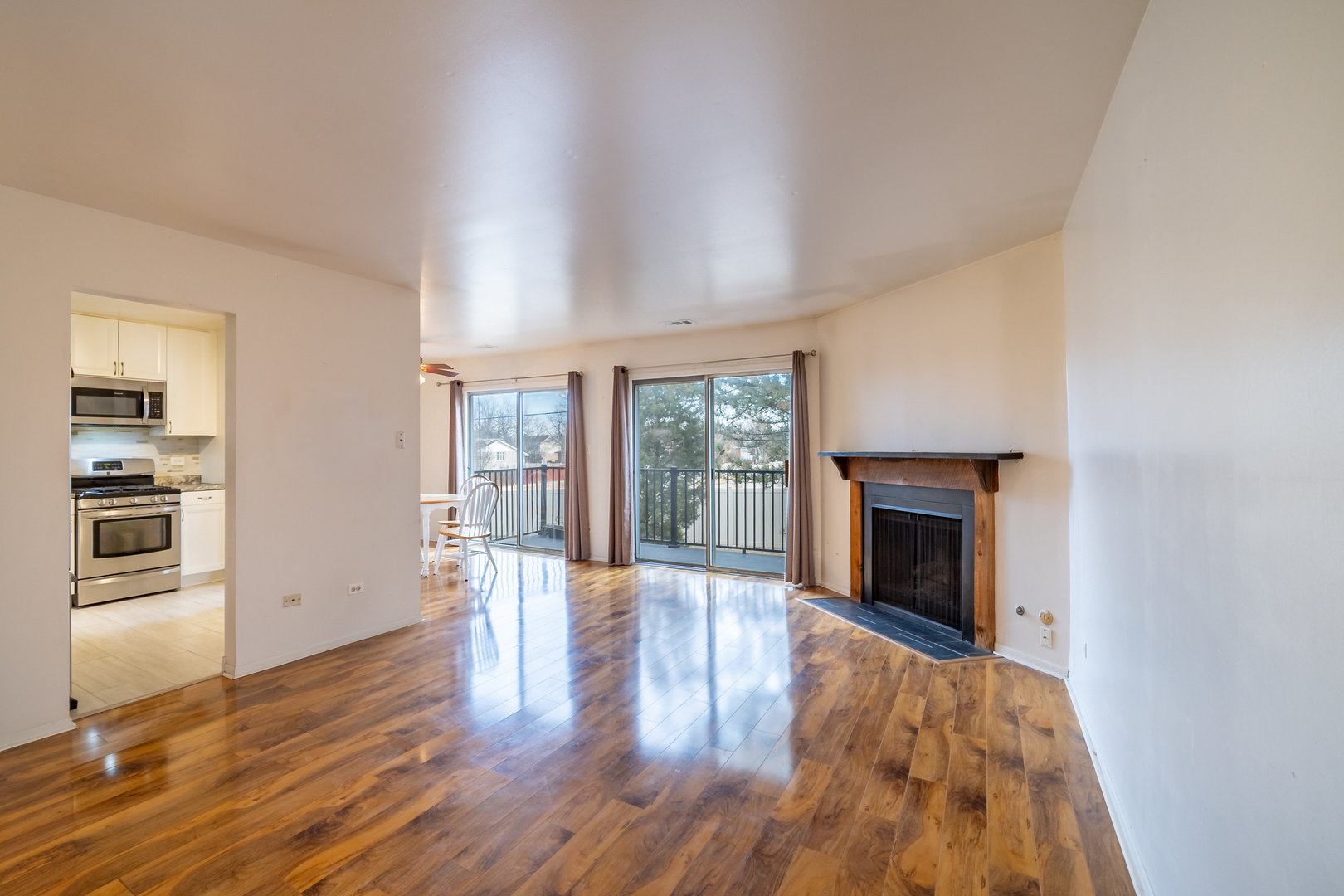 7020 Barrington Court Unit: 203