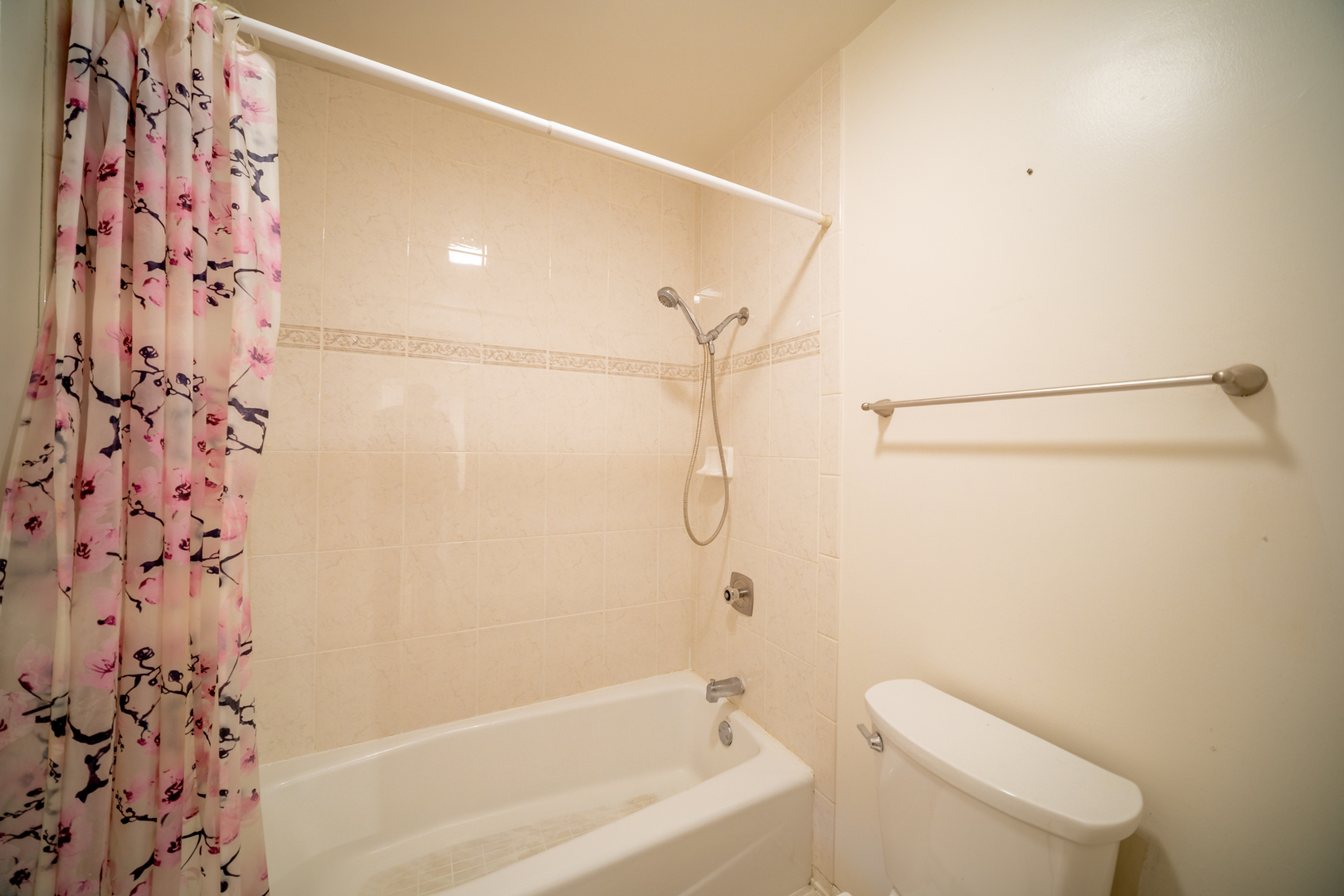 7020 Barrington Court Unit: 203