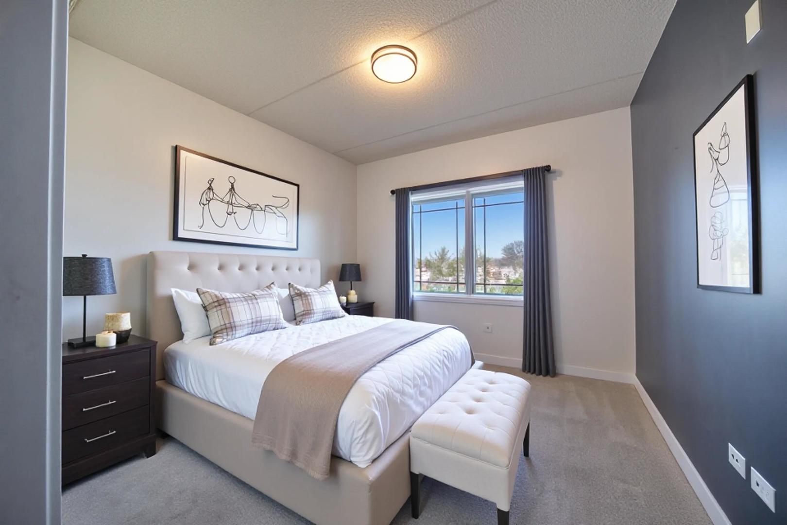 77 N Wolf Road Unit: 406