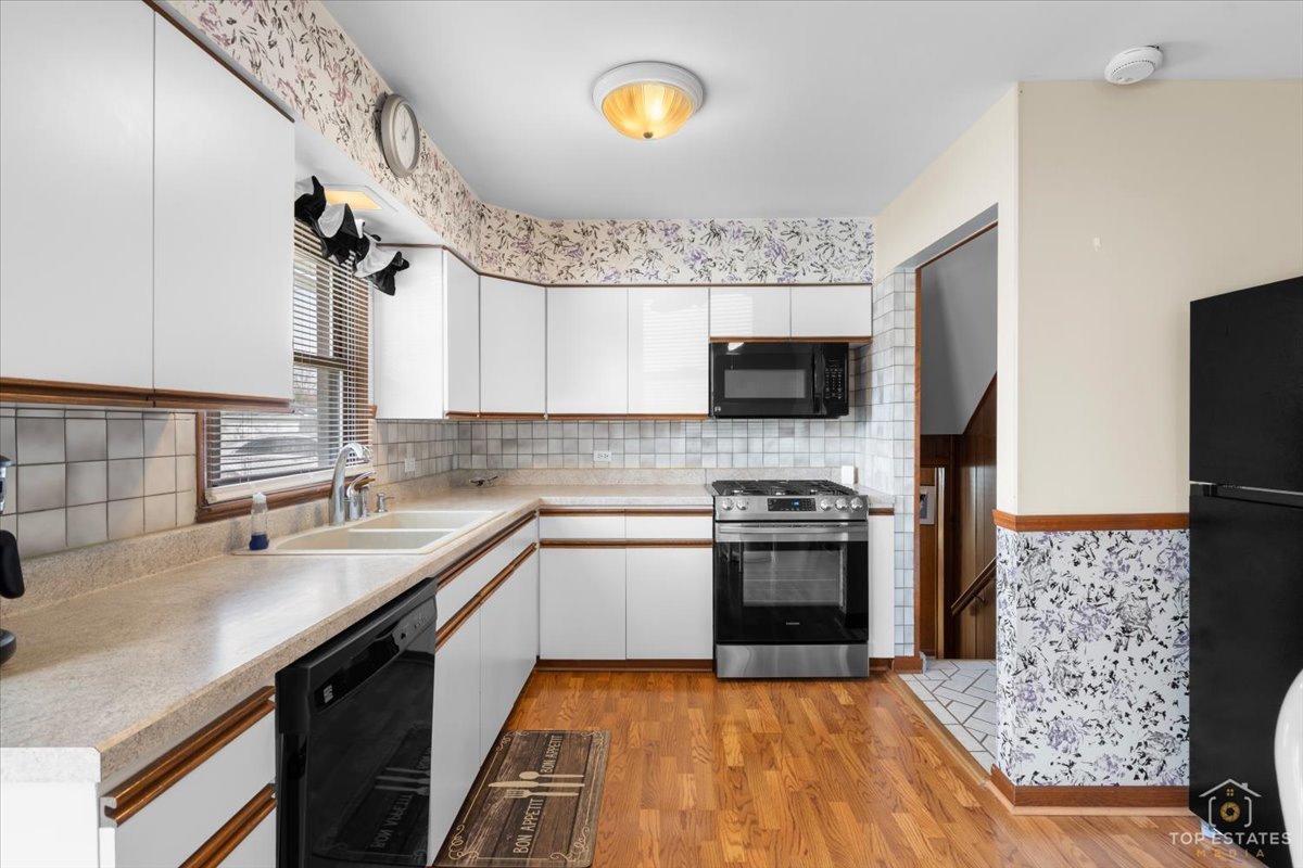 216 S Evergreen Avenue