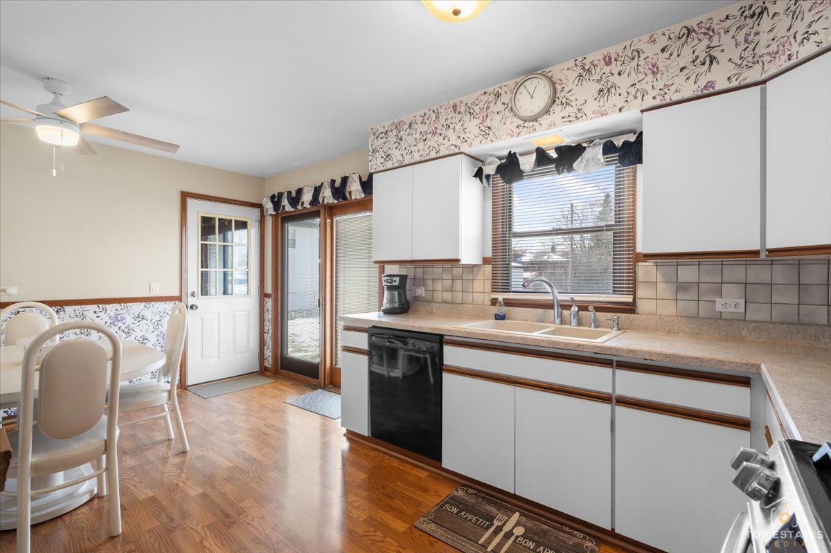 216 S Evergreen Avenue