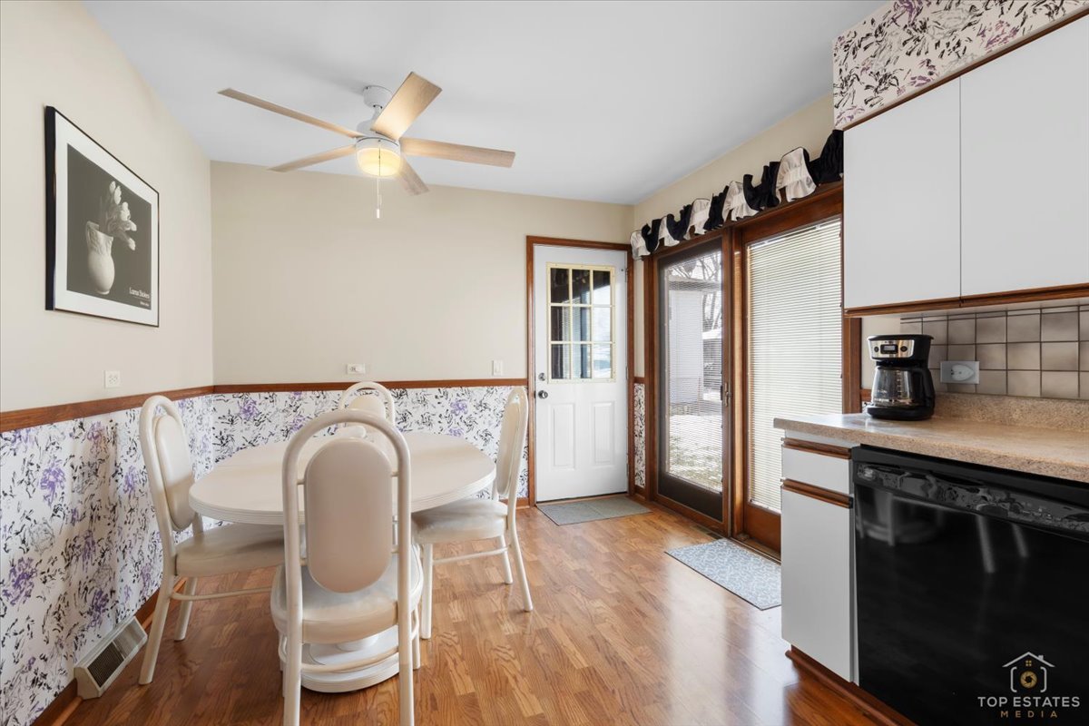 216 S Evergreen Avenue