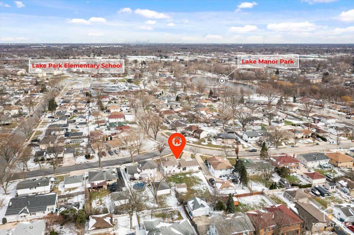 216 S Evergreen Avenue