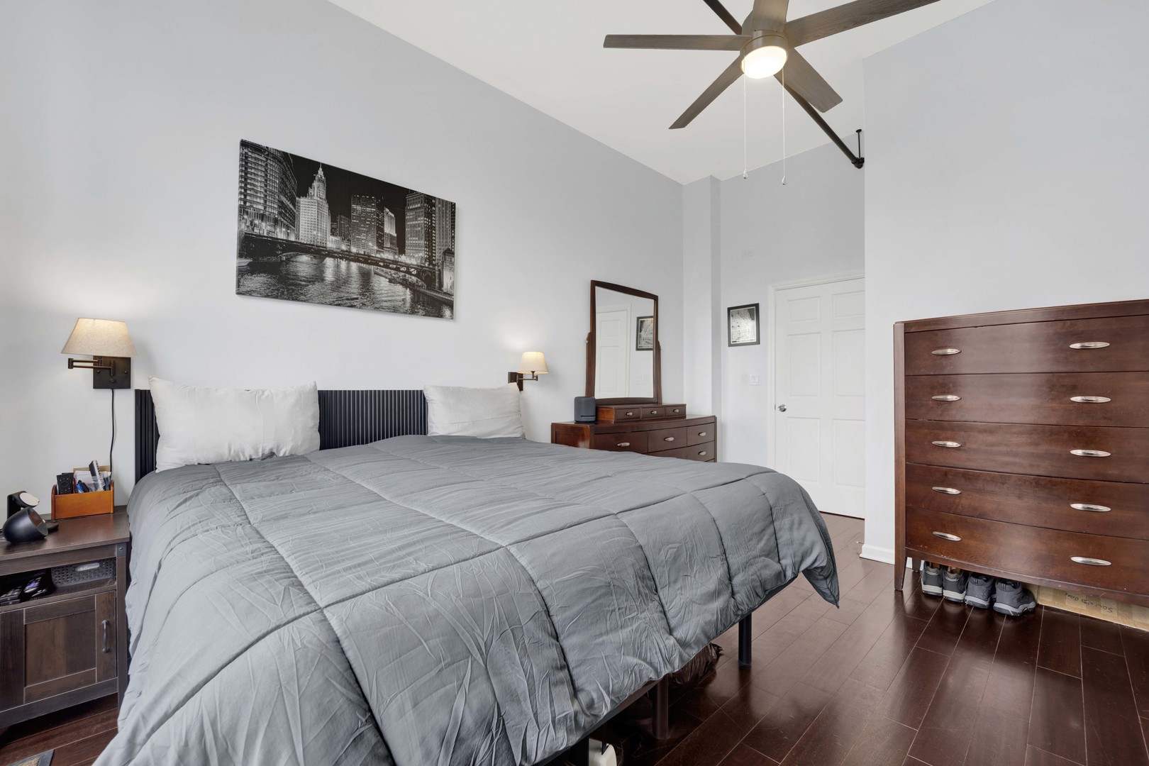 1516 S WABASH Avenue Unit: 1102