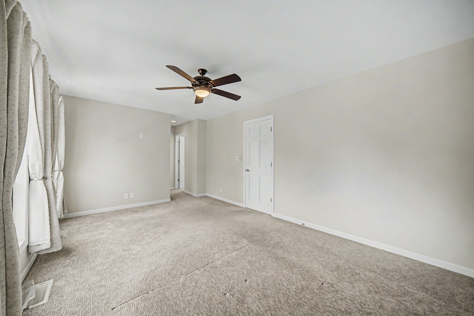 727 S Ashland Avenue Unit: B