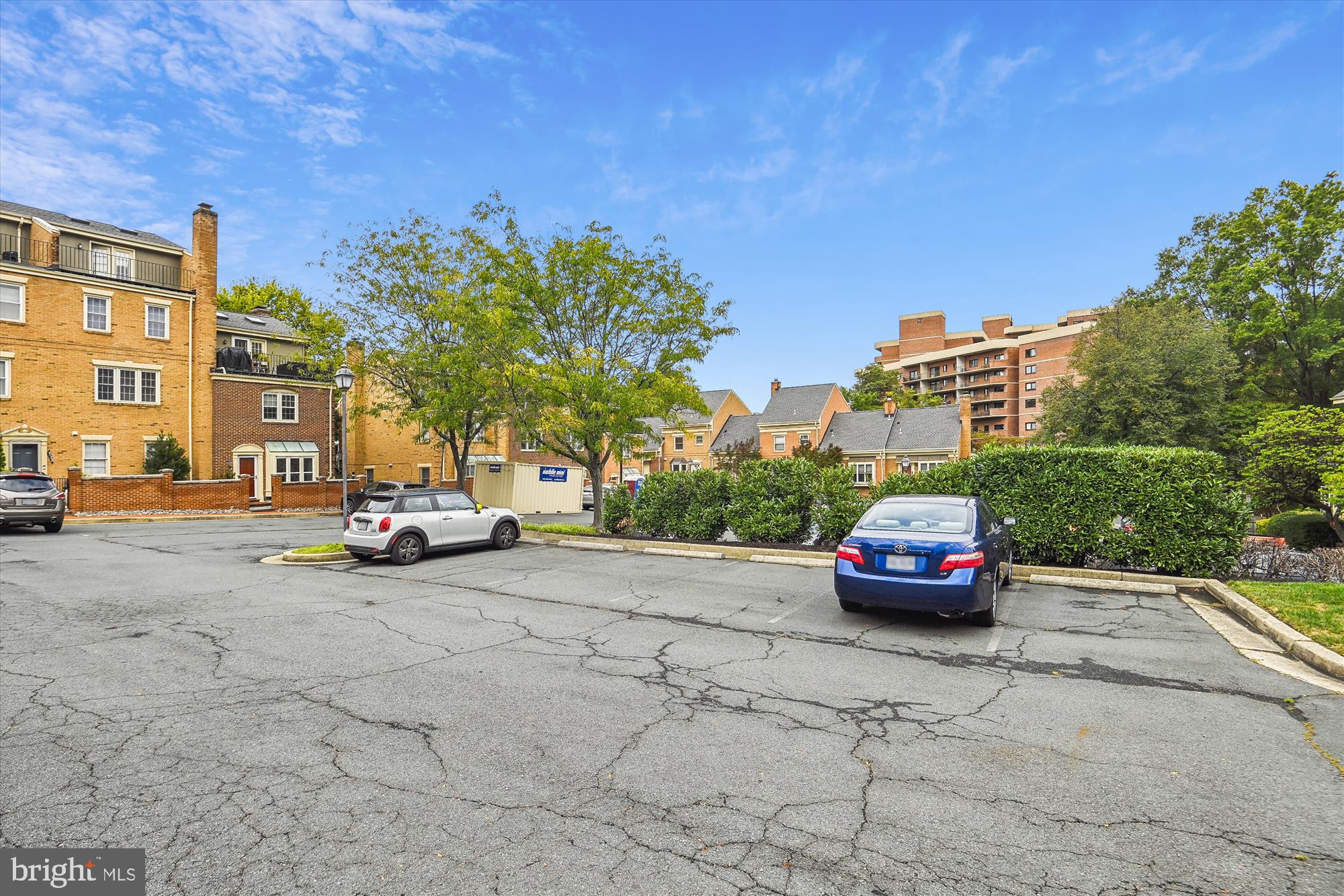 2514 FAIRFAX DRIVE 6DIII