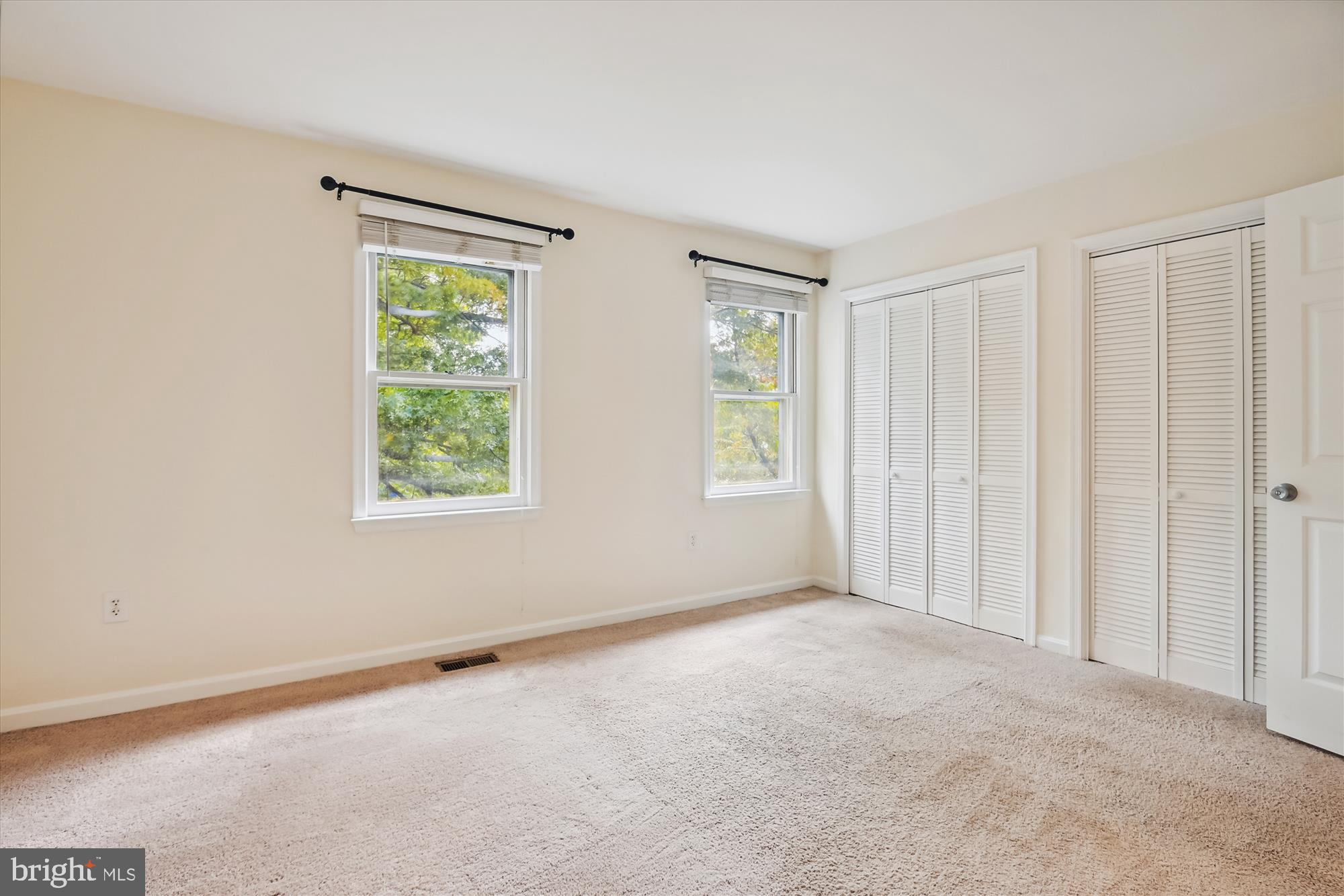 2514 FAIRFAX DRIVE 6DIII