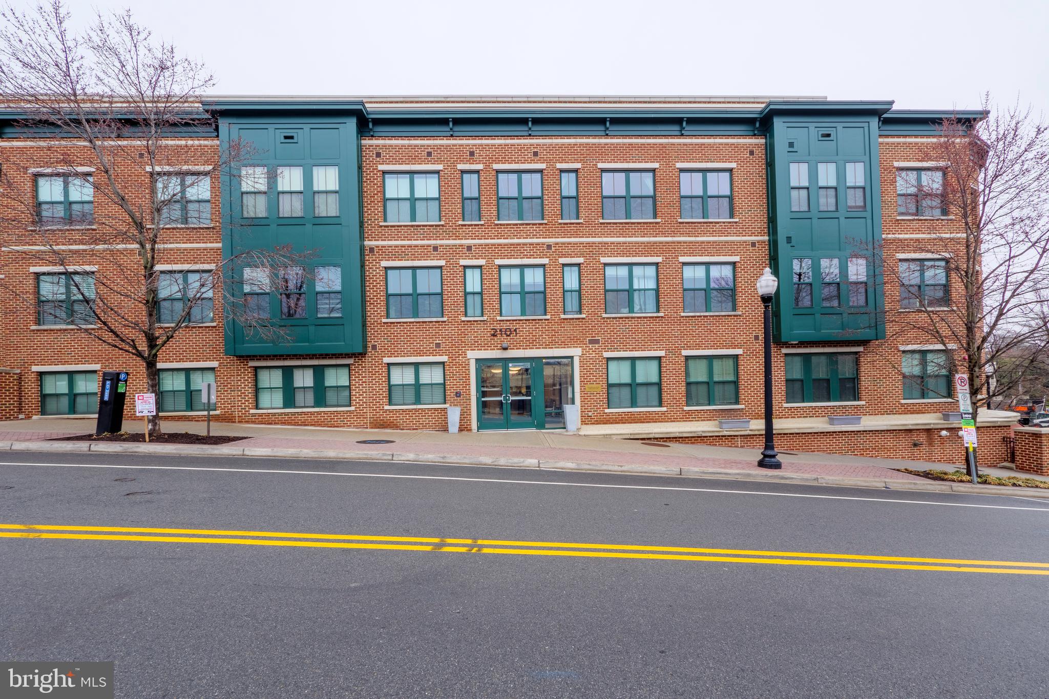 2101 N MONROE STREET 105