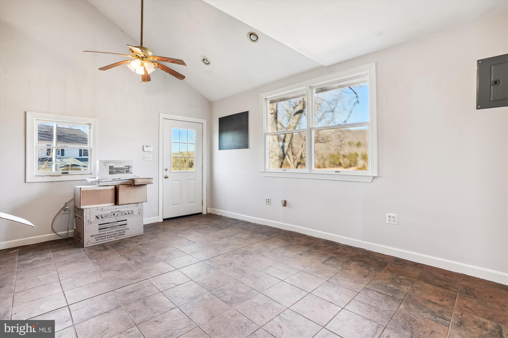 9253 CLIFF MILLS ROAD