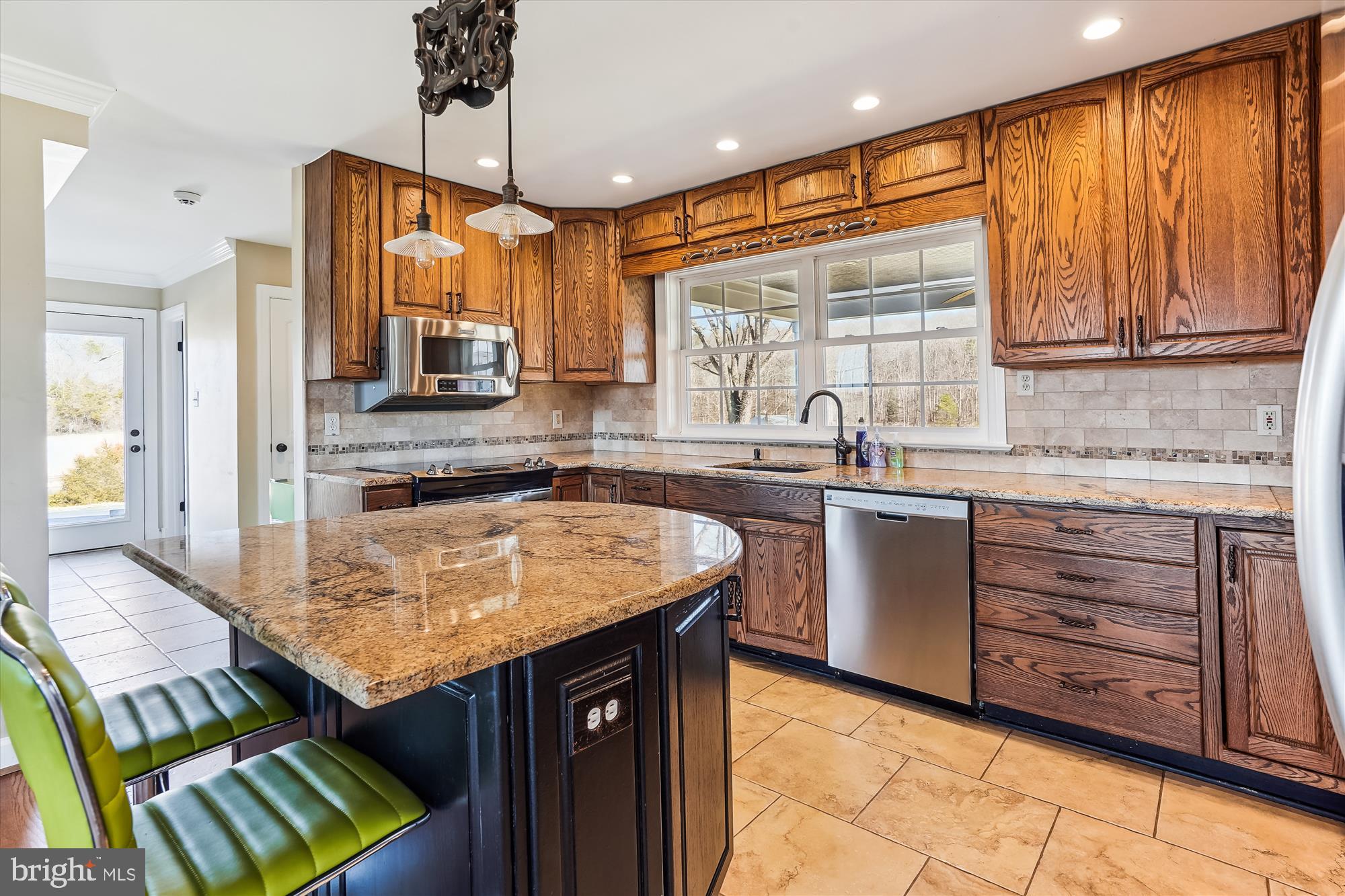 9253 CLIFF MILLS ROAD