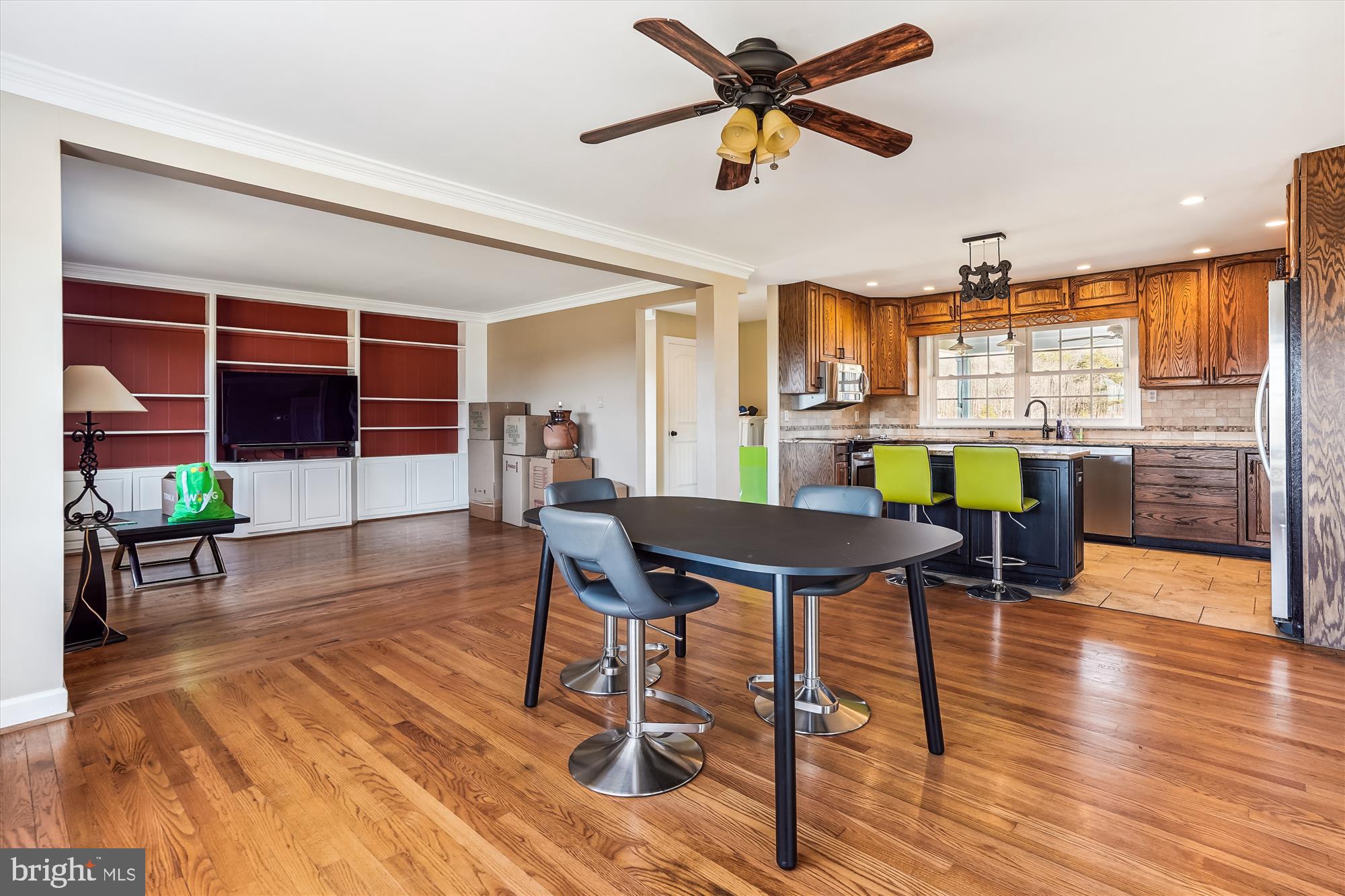 9253 CLIFF MILLS ROAD