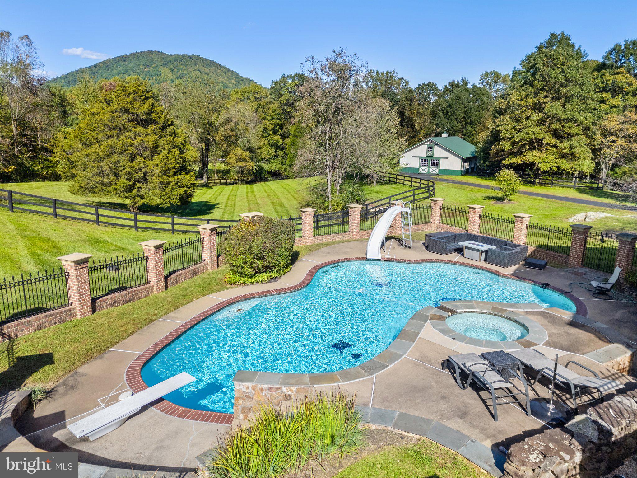 5352 DIXONS MILL ROAD