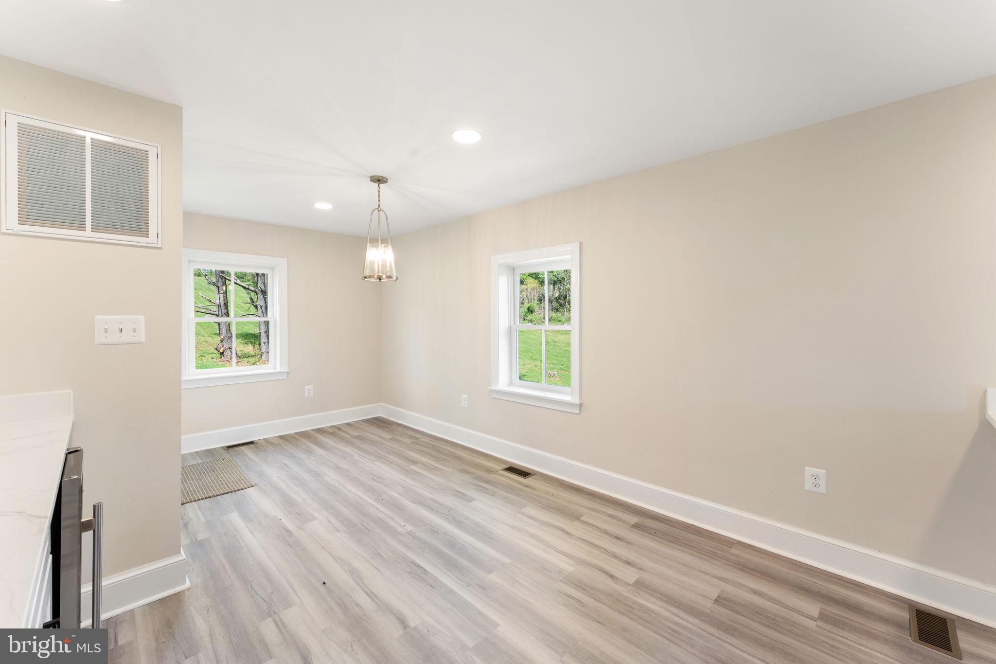 11066 MORELAND ROAD
