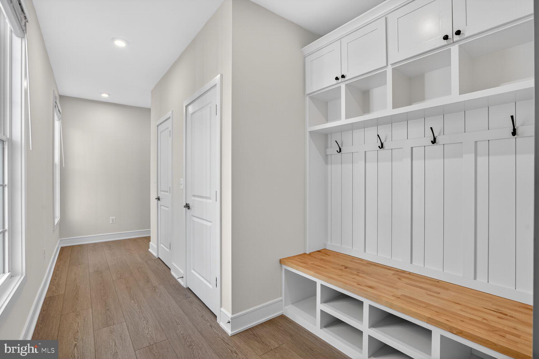6053 COBBLESTONE CT