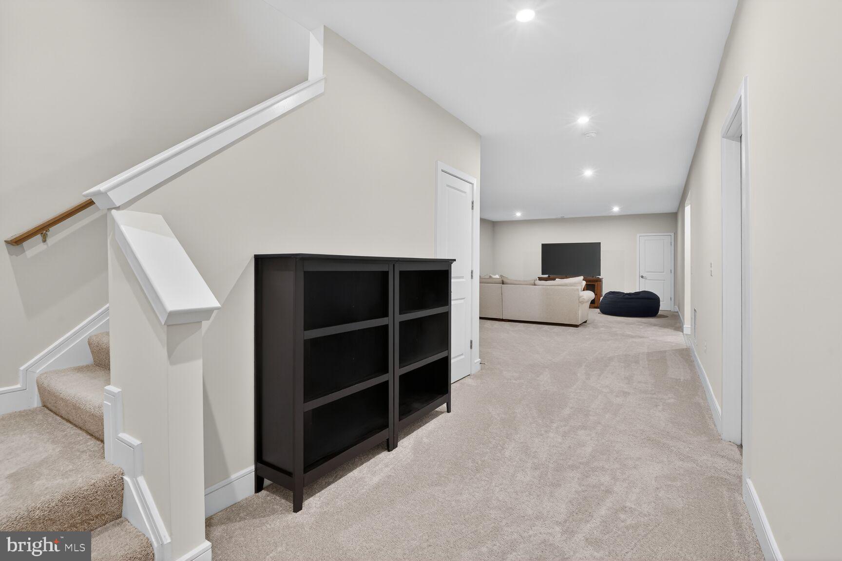 6053 COBBLESTONE CT