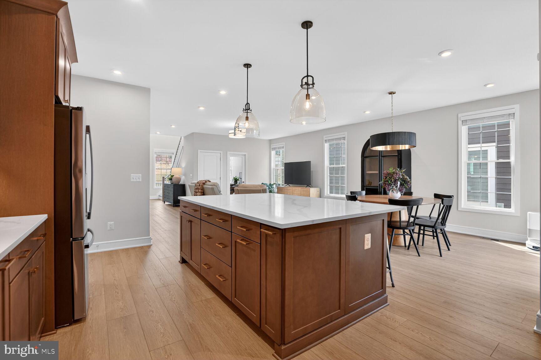 6053 COBBLESTONE CT