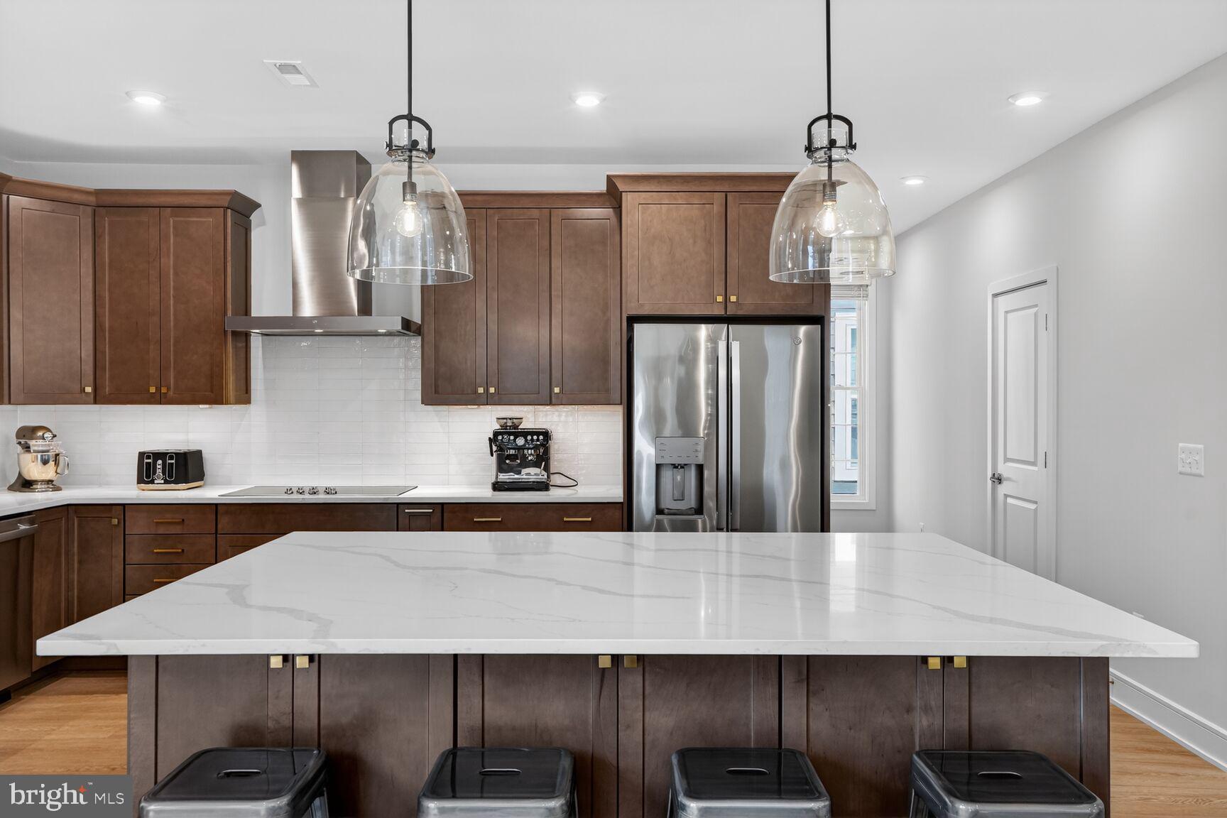 6053 COBBLESTONE CT
