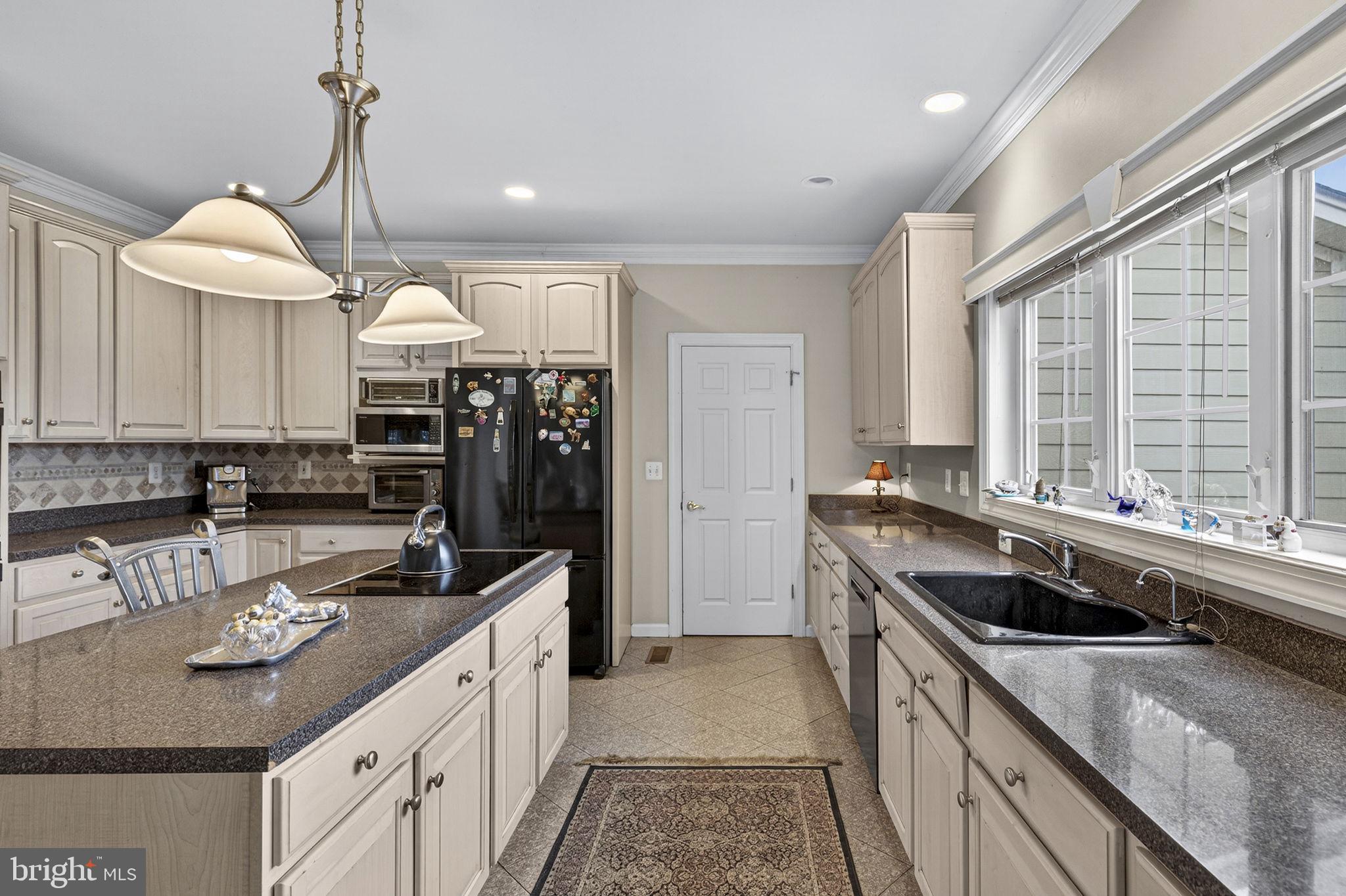 9491 WALSINGHAM LANE