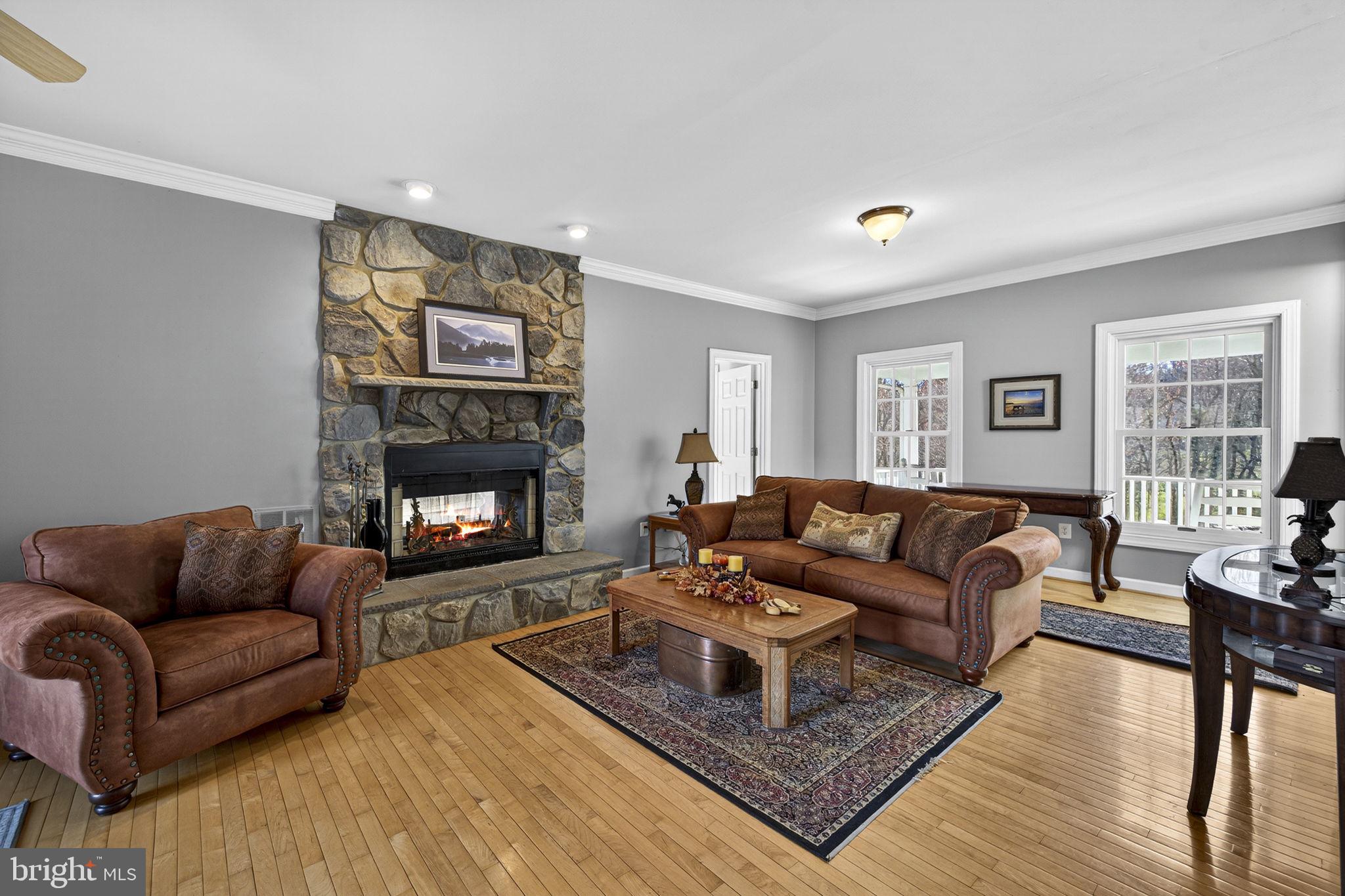 9491 WALSINGHAM LANE