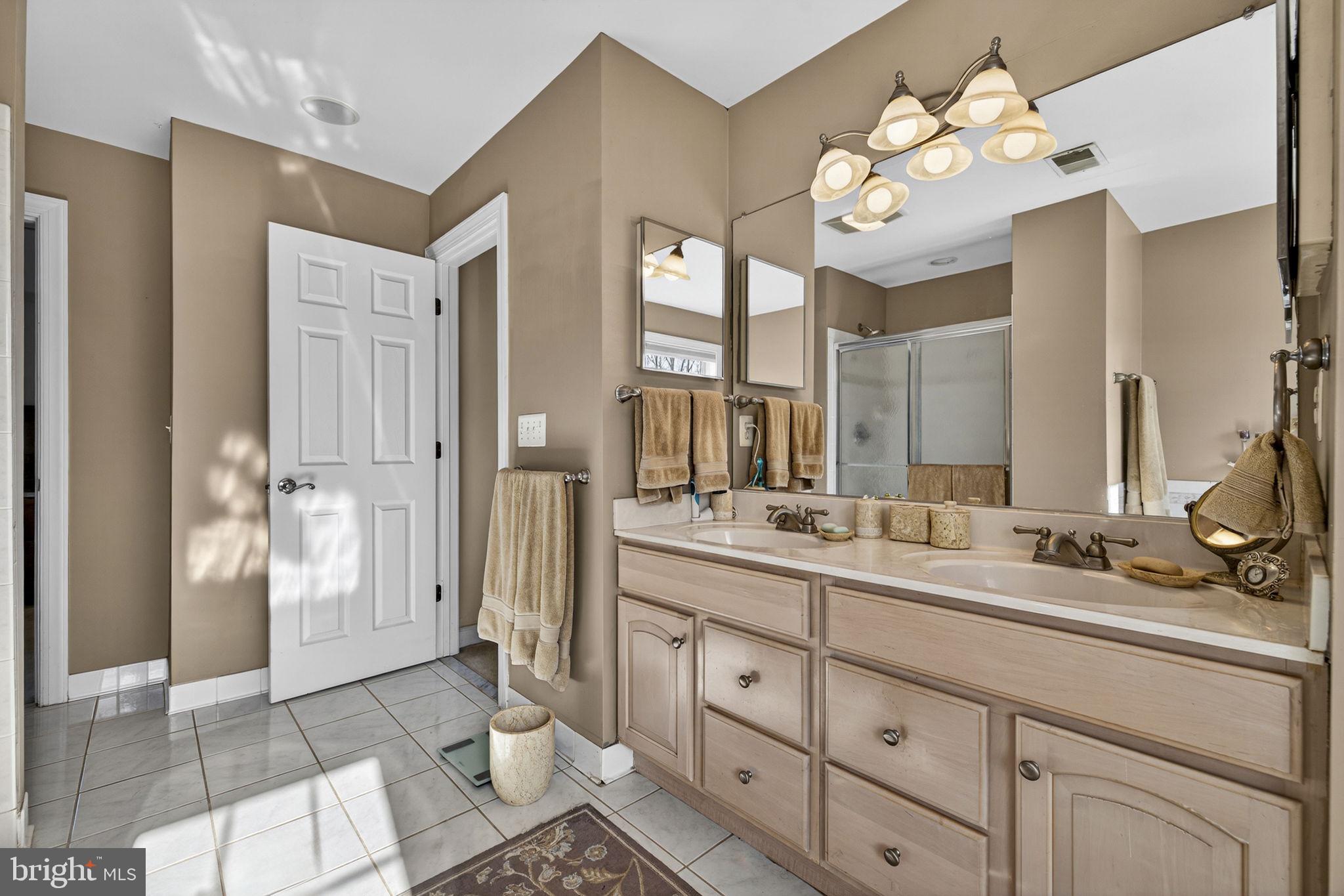 9491 WALSINGHAM LANE